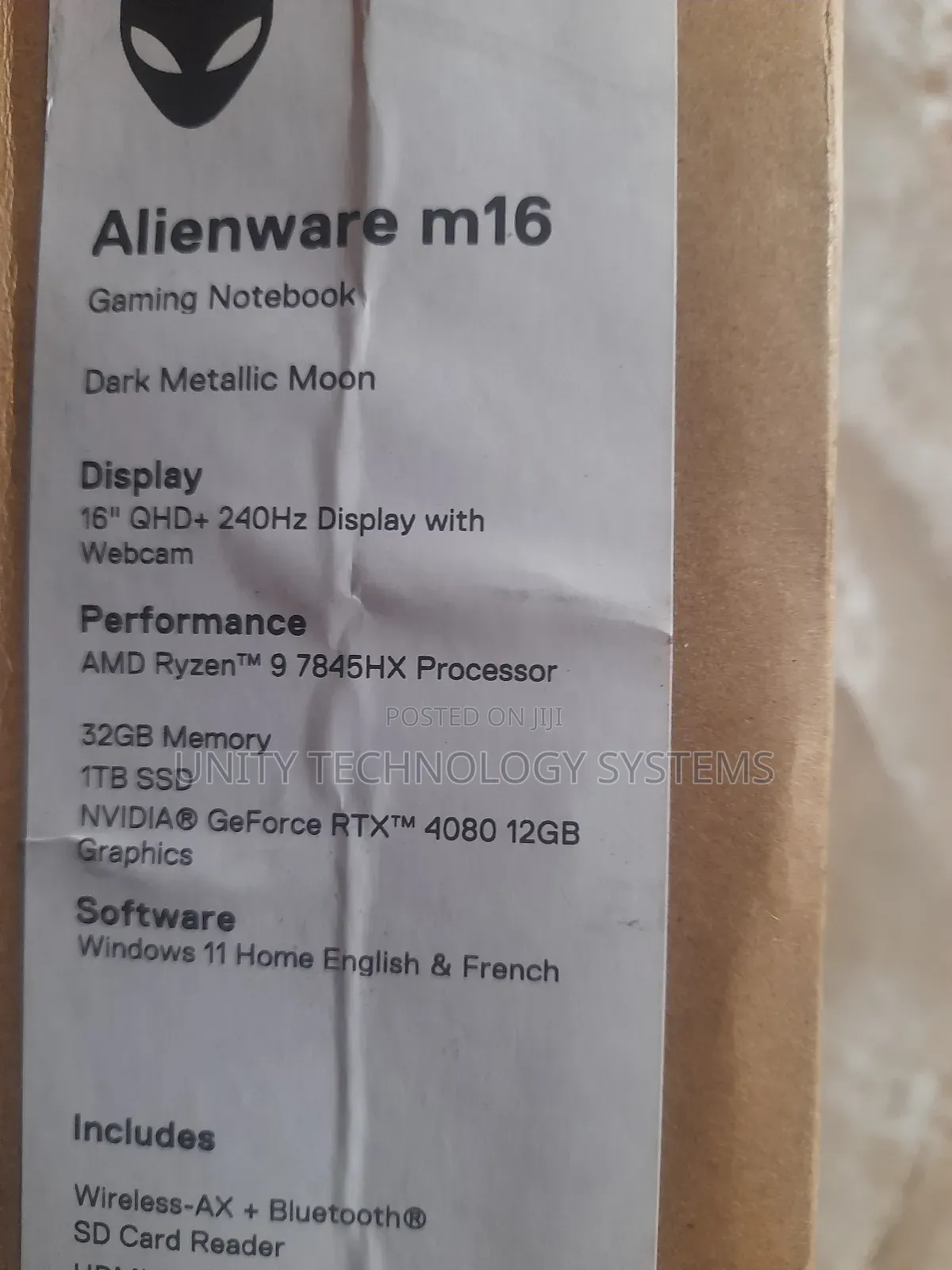 New Laptop Dell Alienware M16 32GB AMD Ryzen 9 SSD 1T