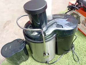 Black Coloured Decakila Juicing Machine 8L Juicing Machine