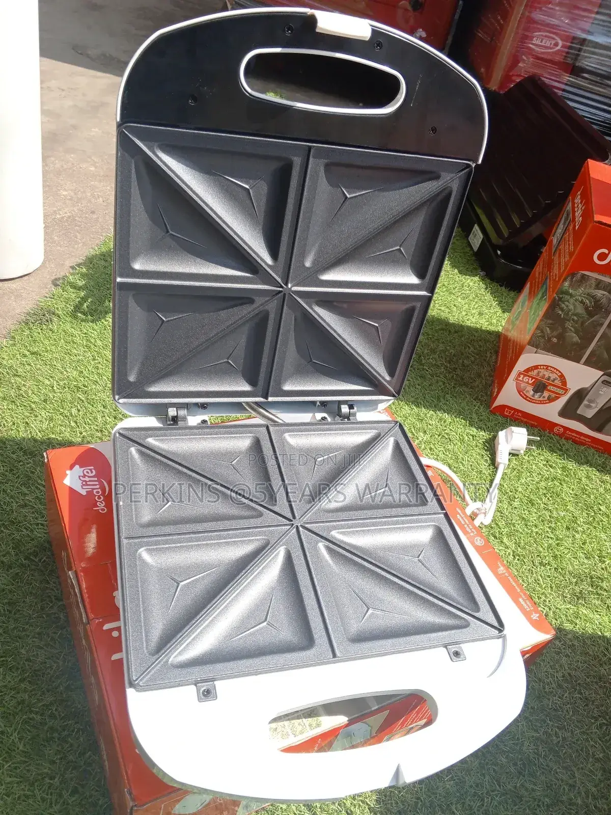 Brand New Decakila Sandwich Machine Sandwich Machine