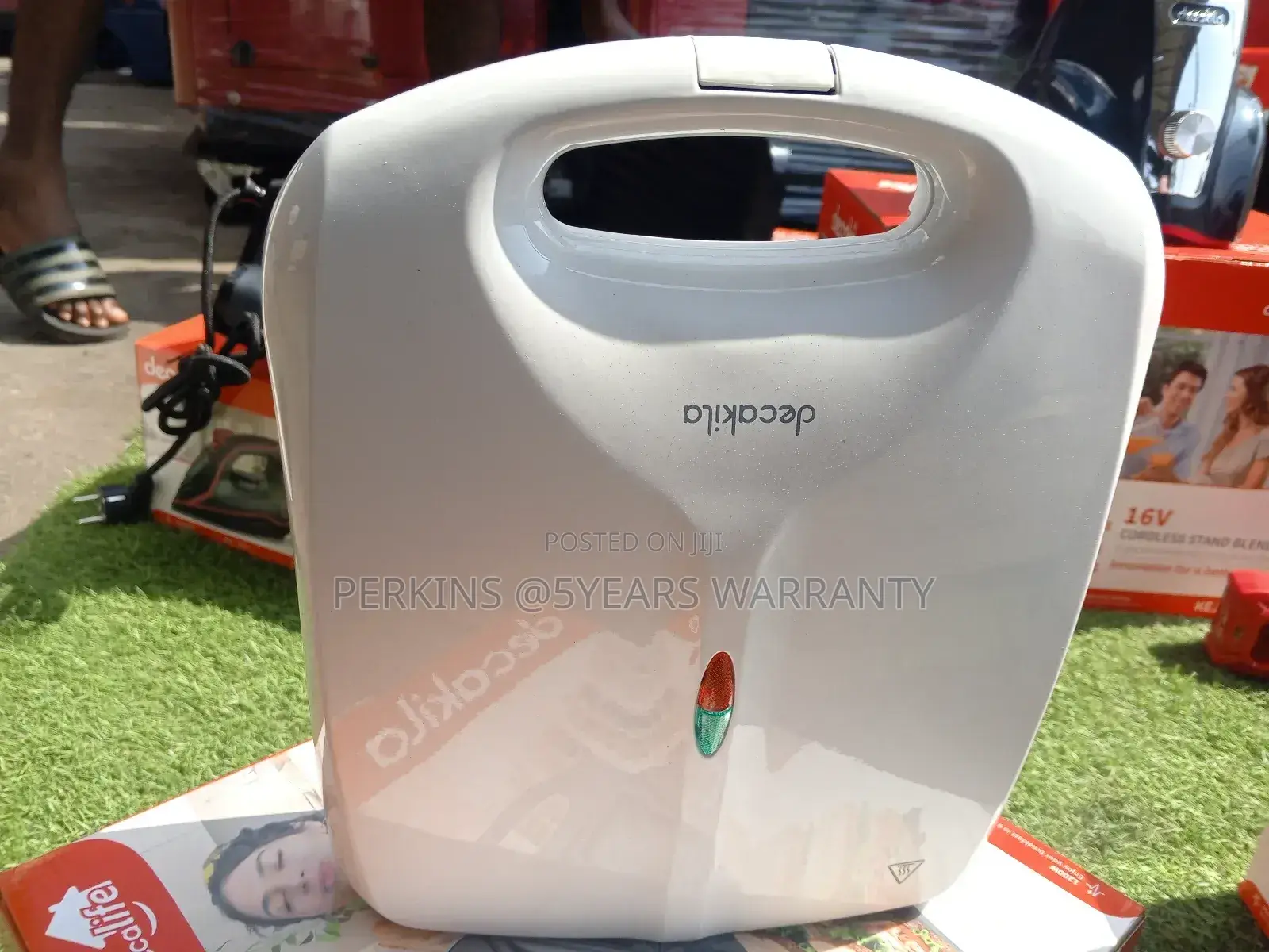 Hygienic Decakila Sandwich Machine Sandwich Machine