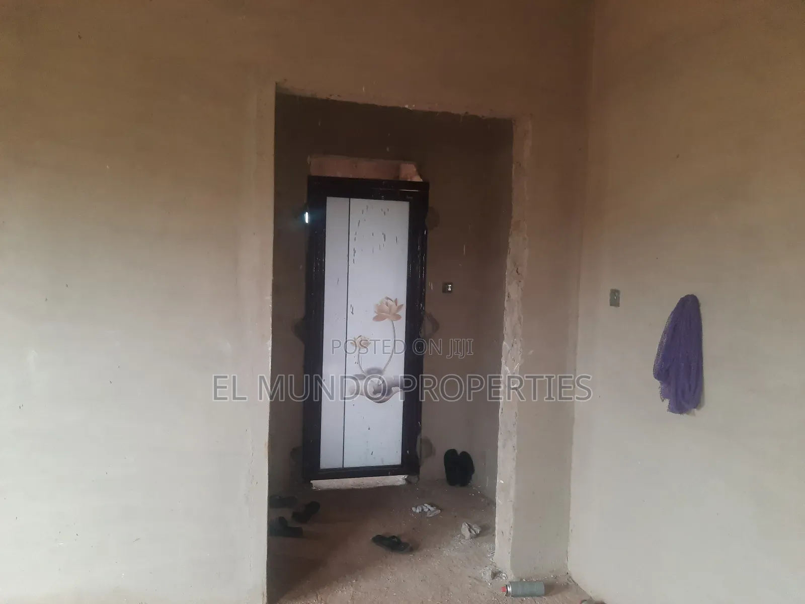 4bdrm Apartment in Atwima Yabi, Kumasi Metropolitan for sale