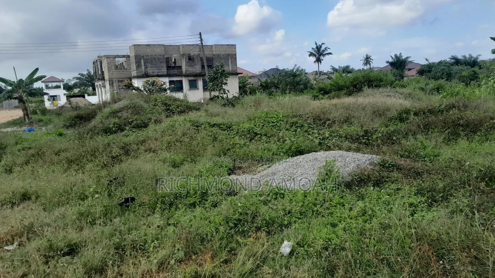 Plot for Sale at Race Course Down