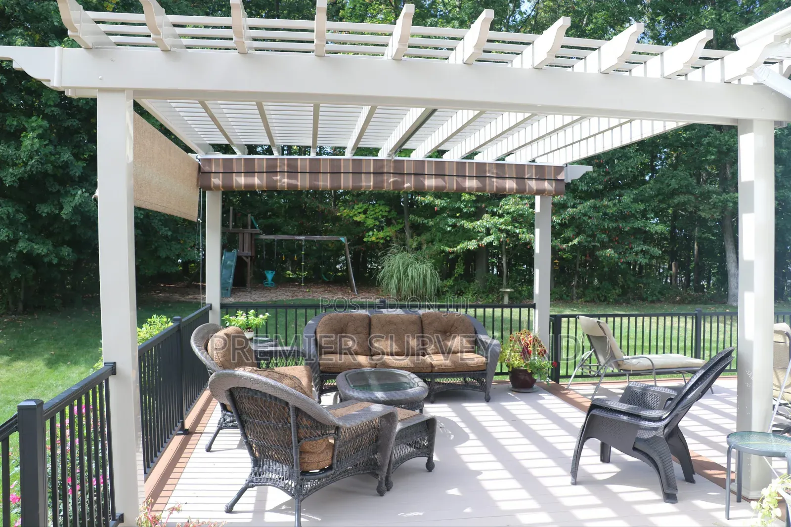 Your Relaxation Pergola Shades