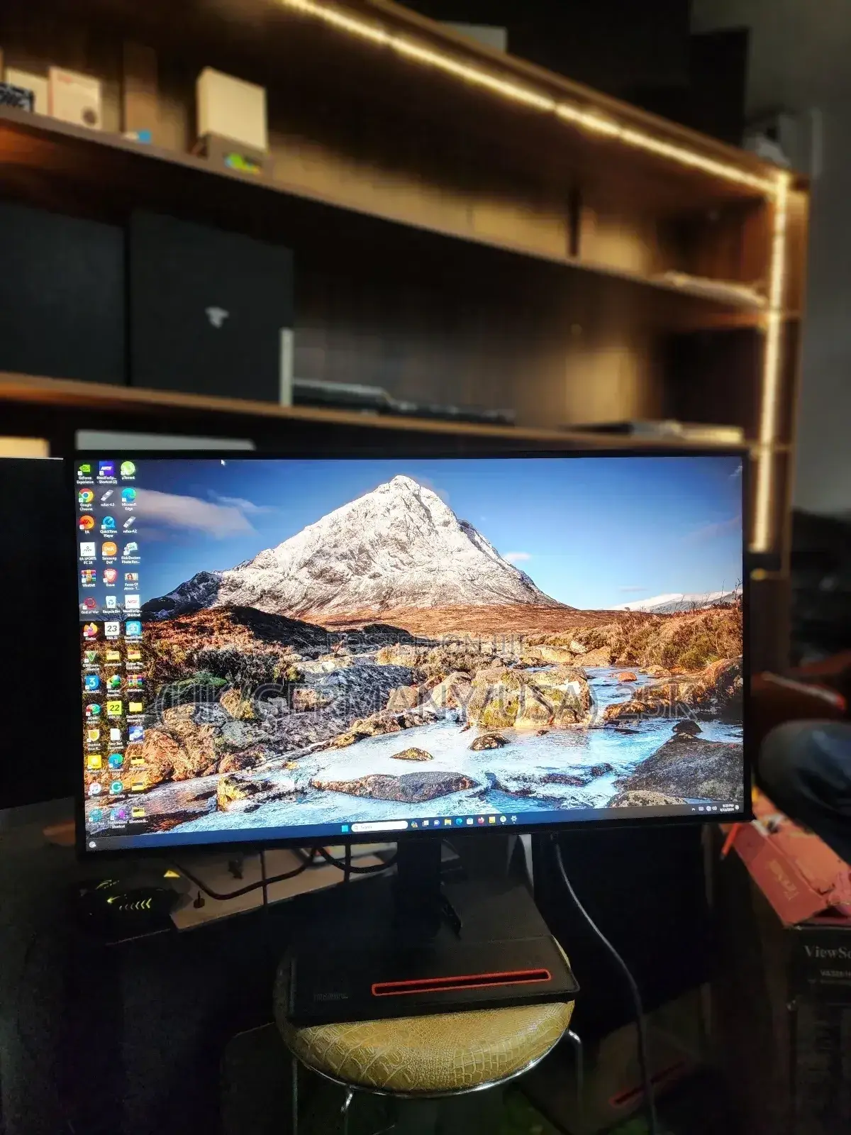 Lenovo Thinkvision P27h-20 – 27” Qhd Ips Monitor Usb-c 99% Srgb Color