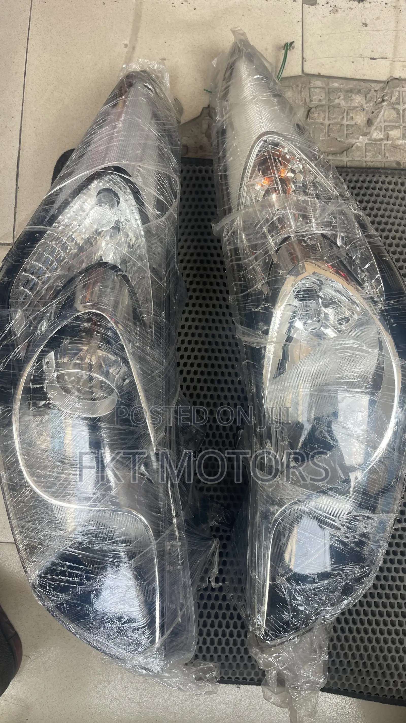 Hyundai Elantra Headlight 2010,2011,2012,2013,2014,2015,2016