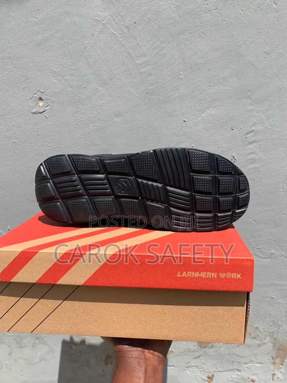 Sneaker Safety Boots