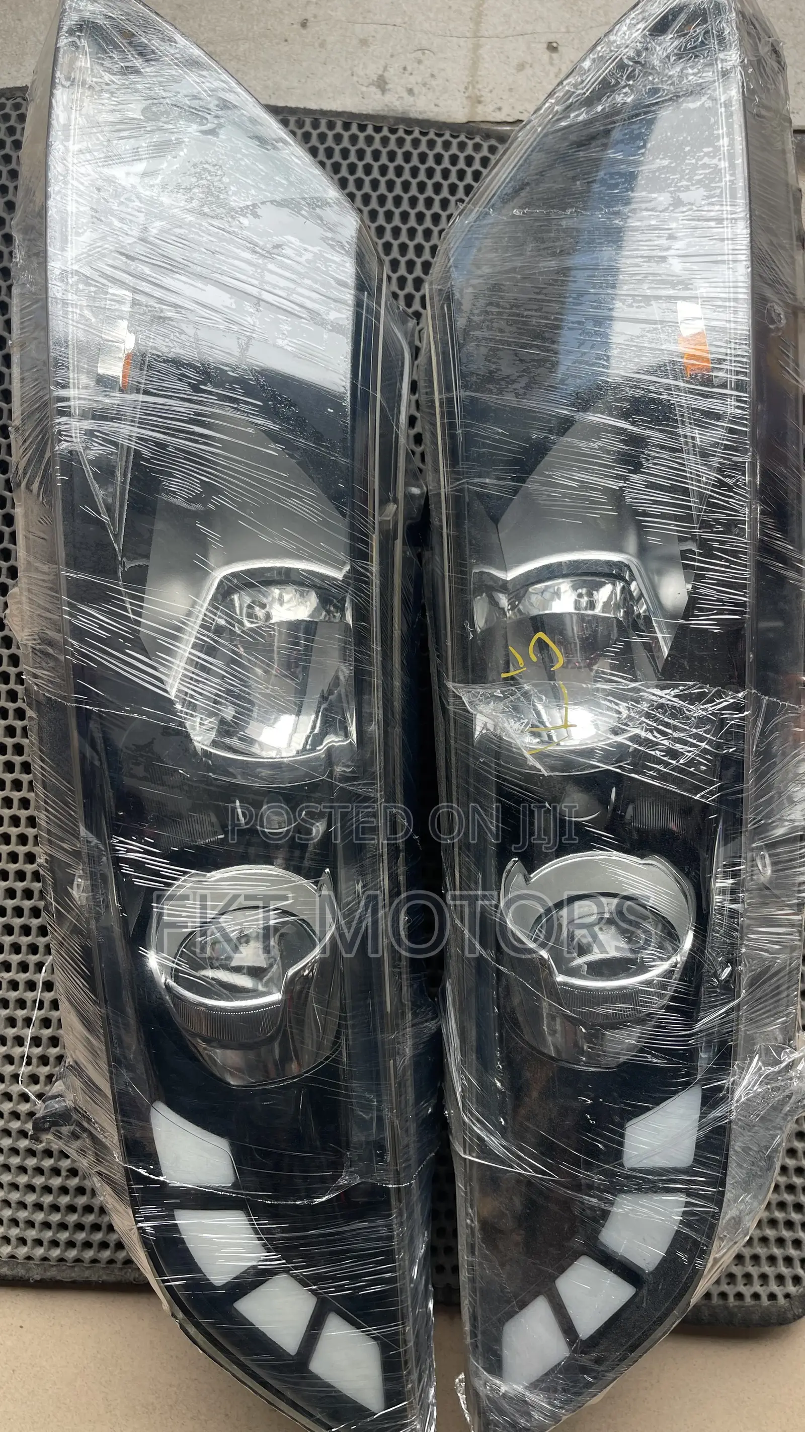 Kia Optima Headlights 2010,2011,2012,2013,2014,2015
