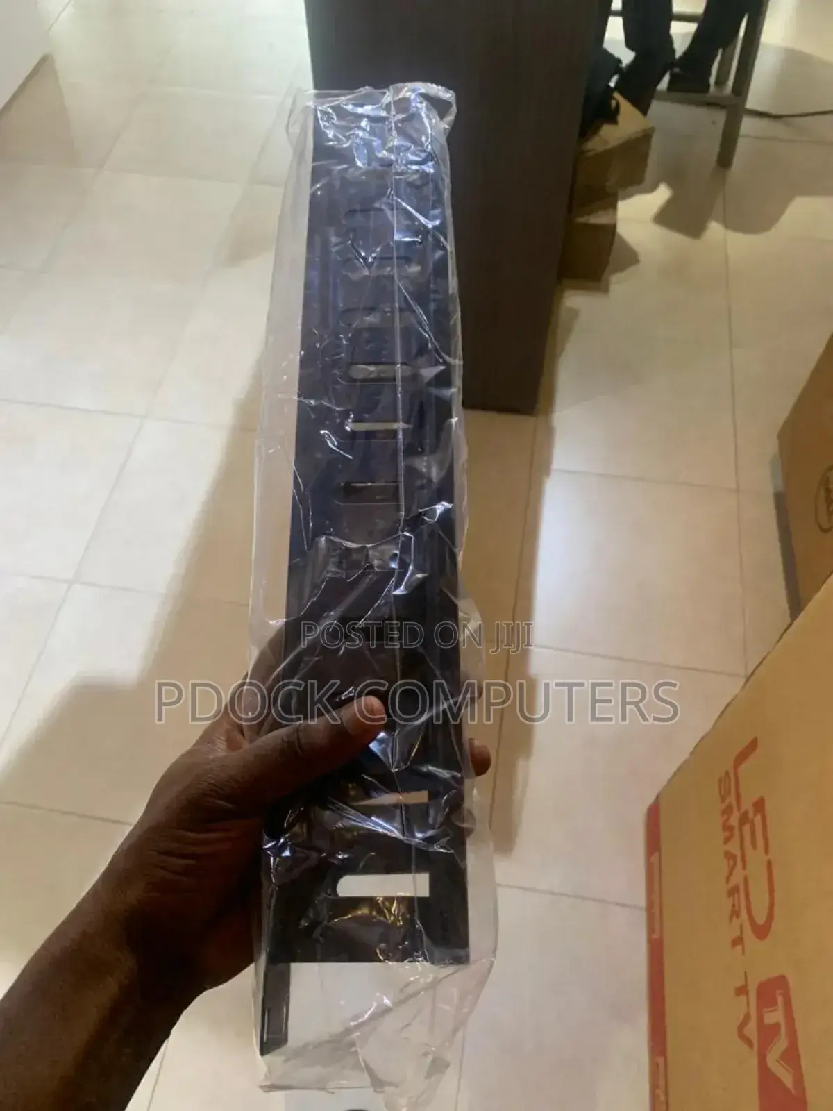 12 Way 1u Cable Manager Panel, Metal