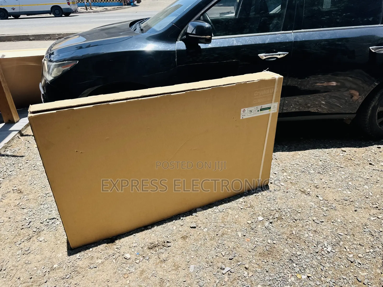 Samsung UHD Smart 65cu8000 Glossy Slim Sleek Television