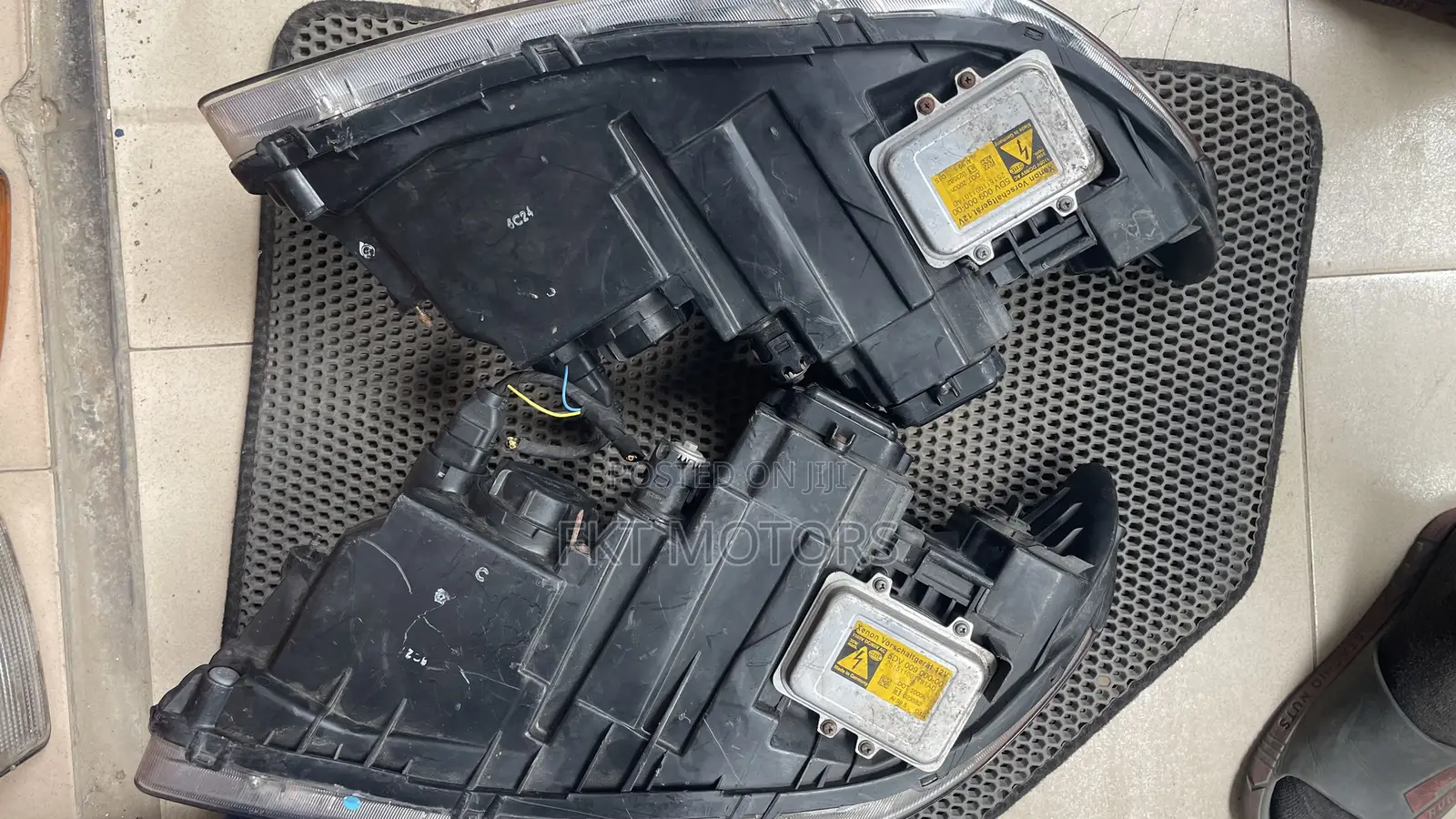 Hyundai Azera 2006-2008 Headlights Charger