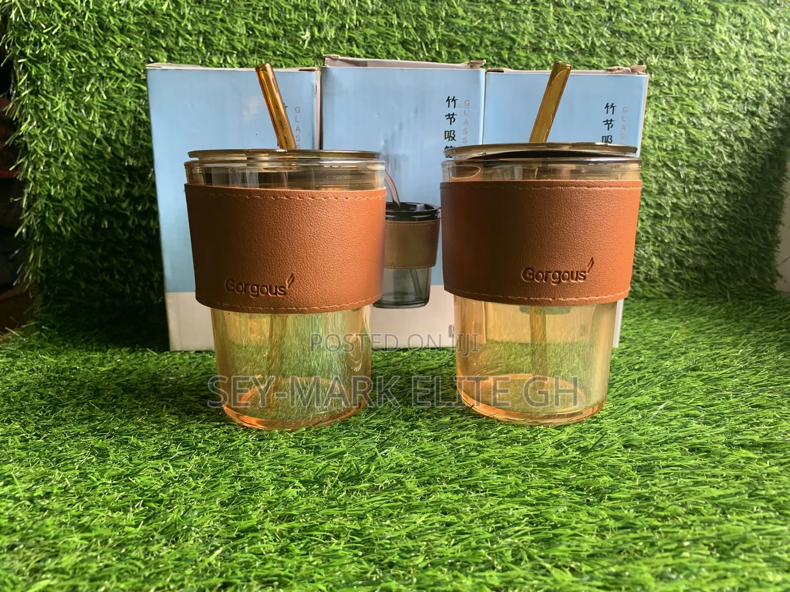 Glass Jar With Straw M/S