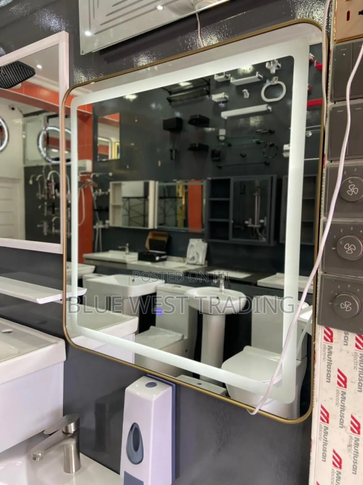 Square Mirror With LED Lights