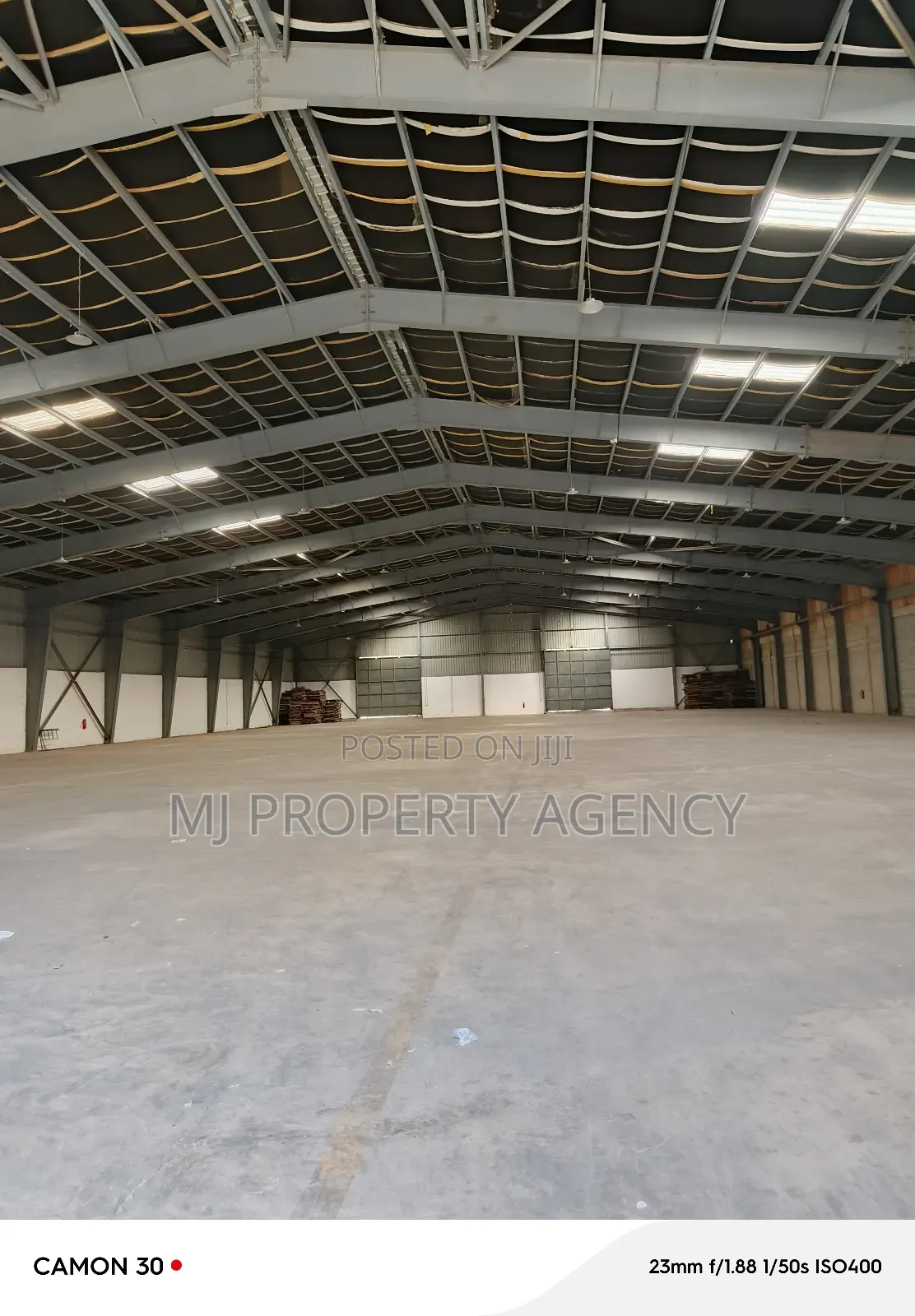 1900sqm Warehouse With 2000sqm Drying Space