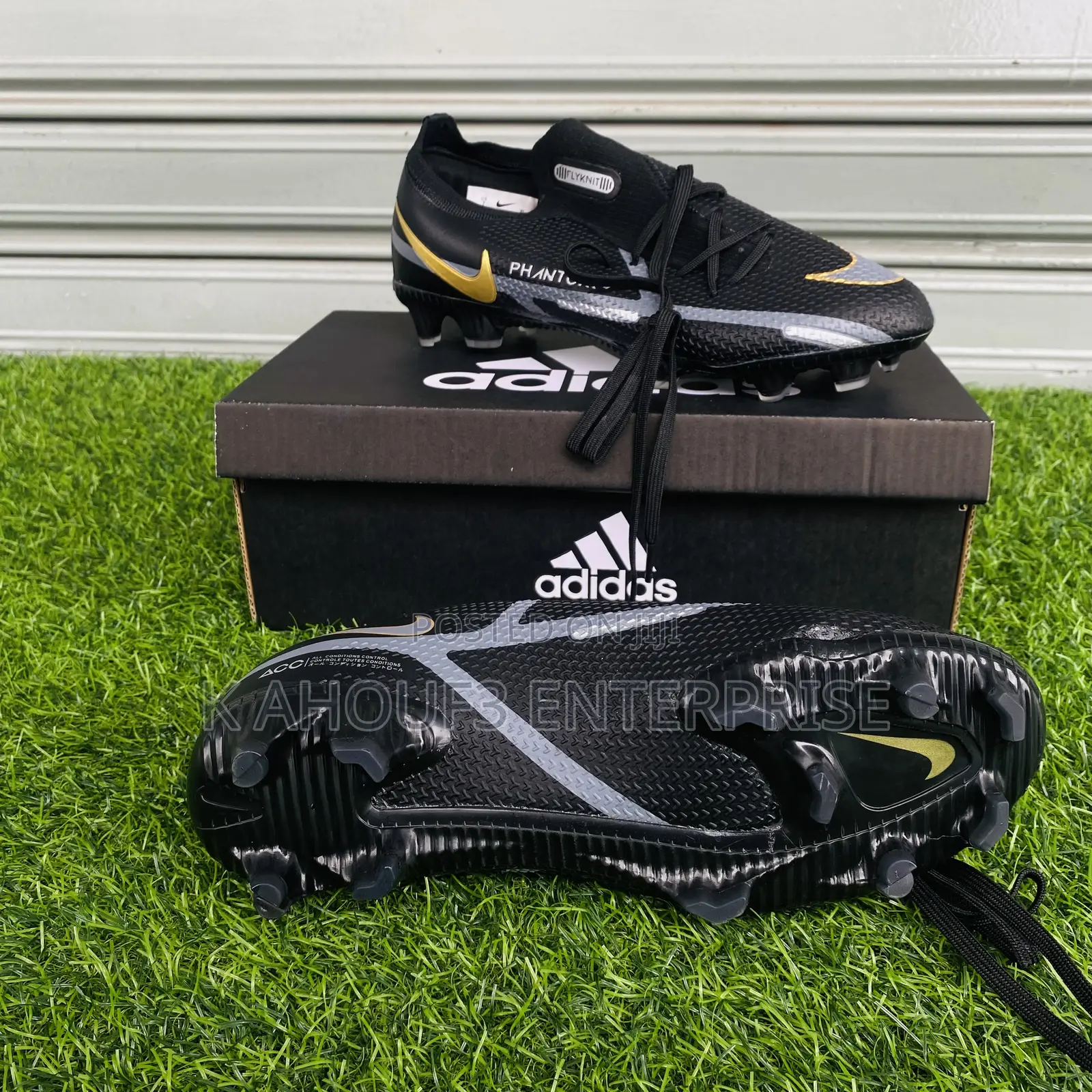 Nike Phantom Boots