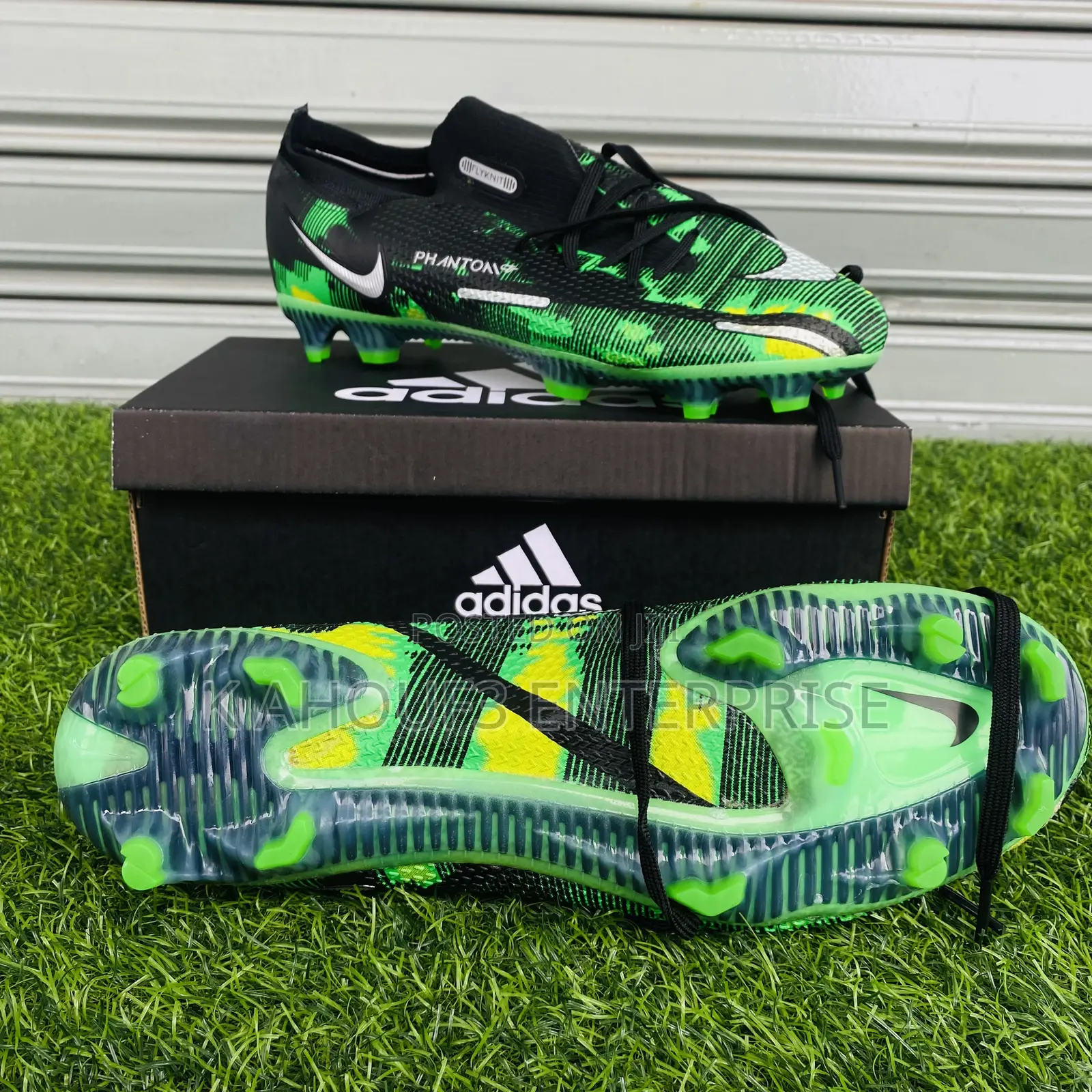 Nike Phantom Boots