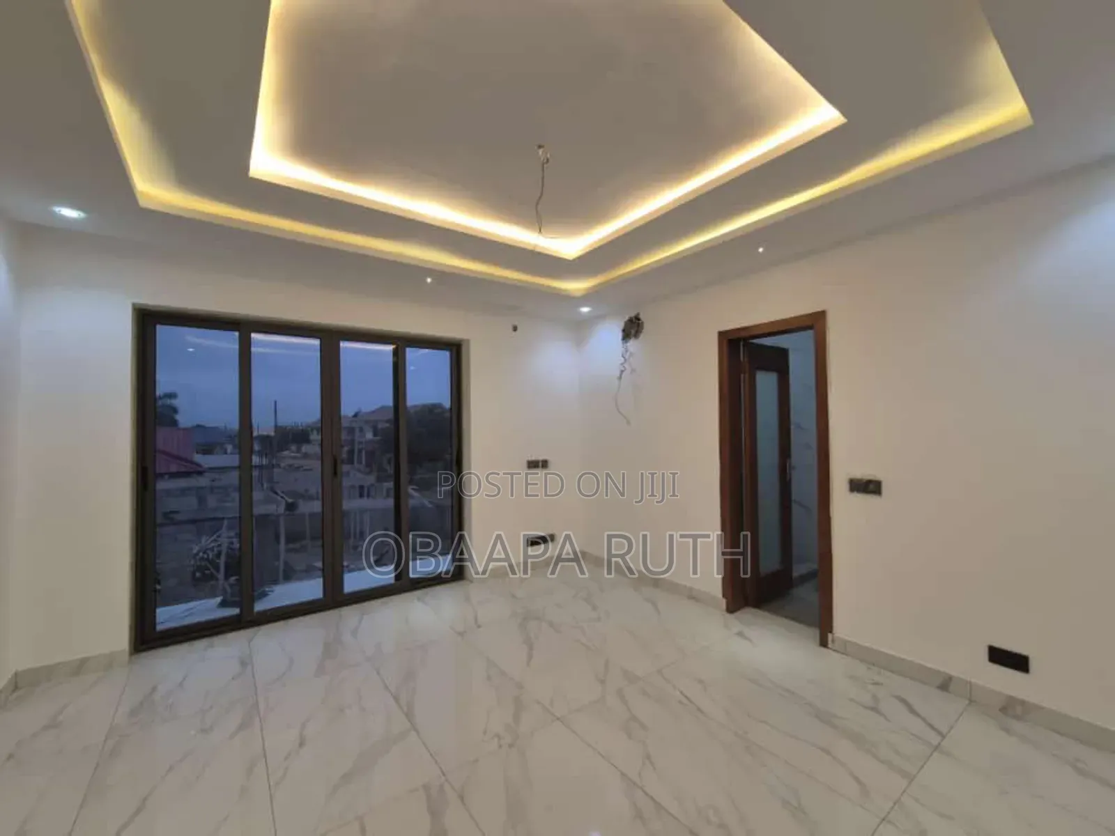 5bdrm House in School Junction for sale