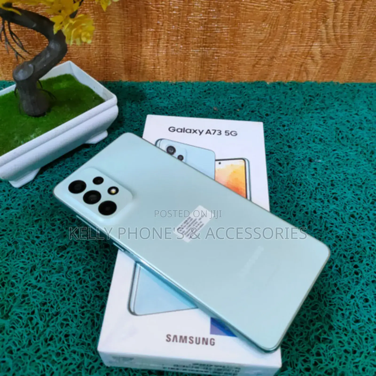 New Samsung Galaxy A73 5G 128 GB Bronze