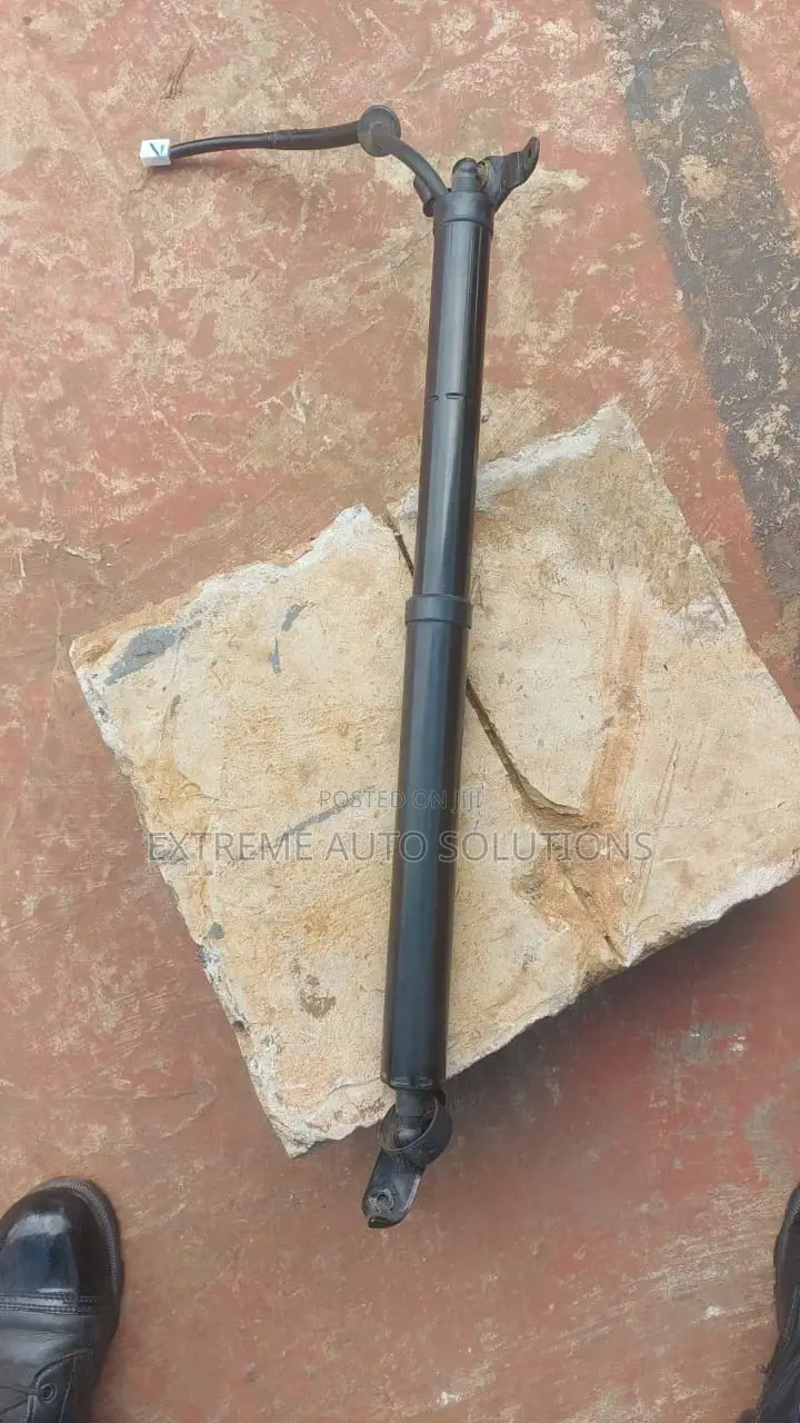 Toyota Highlander 2015/2016 Electronic Boot Shocks