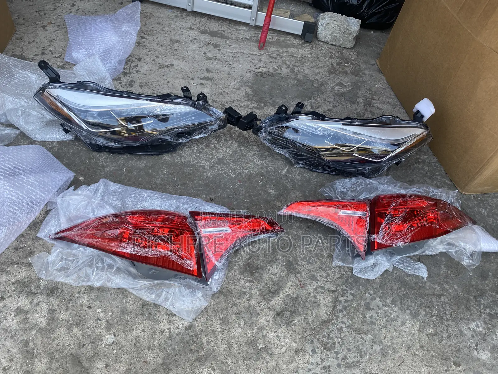 Toyota Corolla 2017/2018 Headlight and Taillight Complete