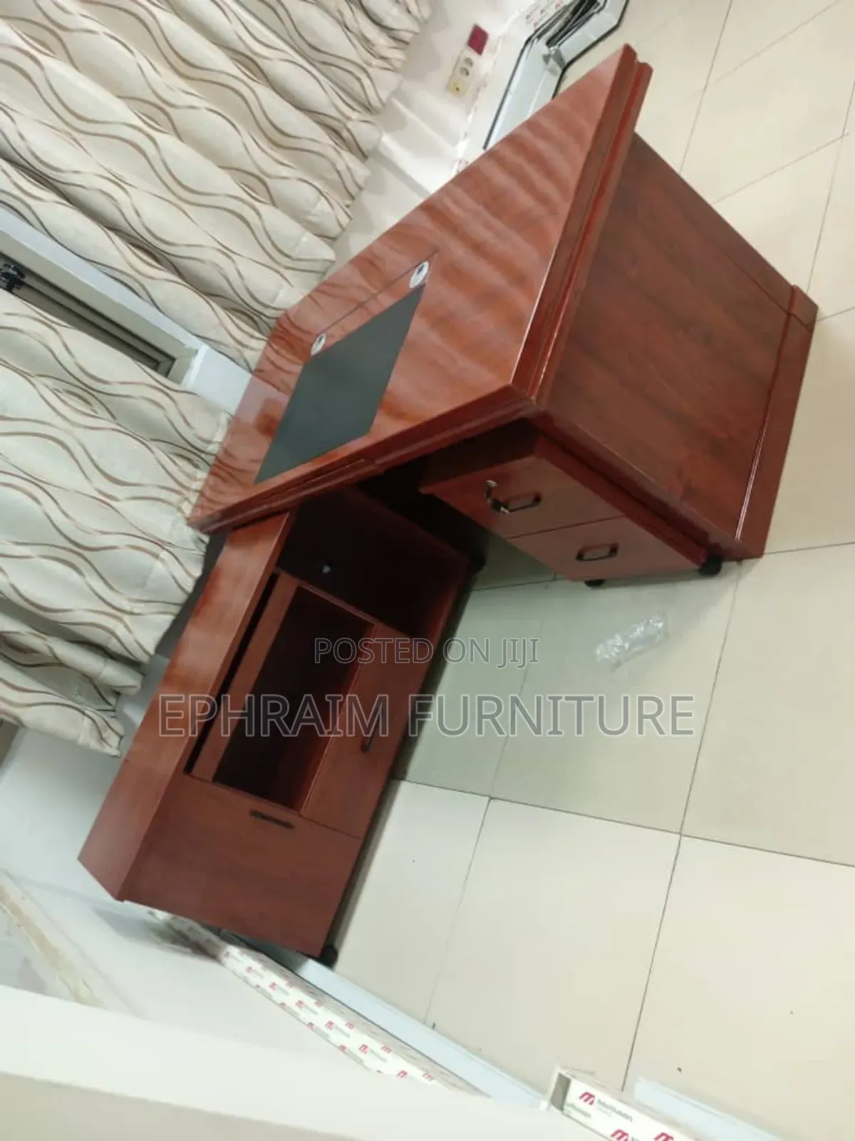 1.8M Executive Table for Office
