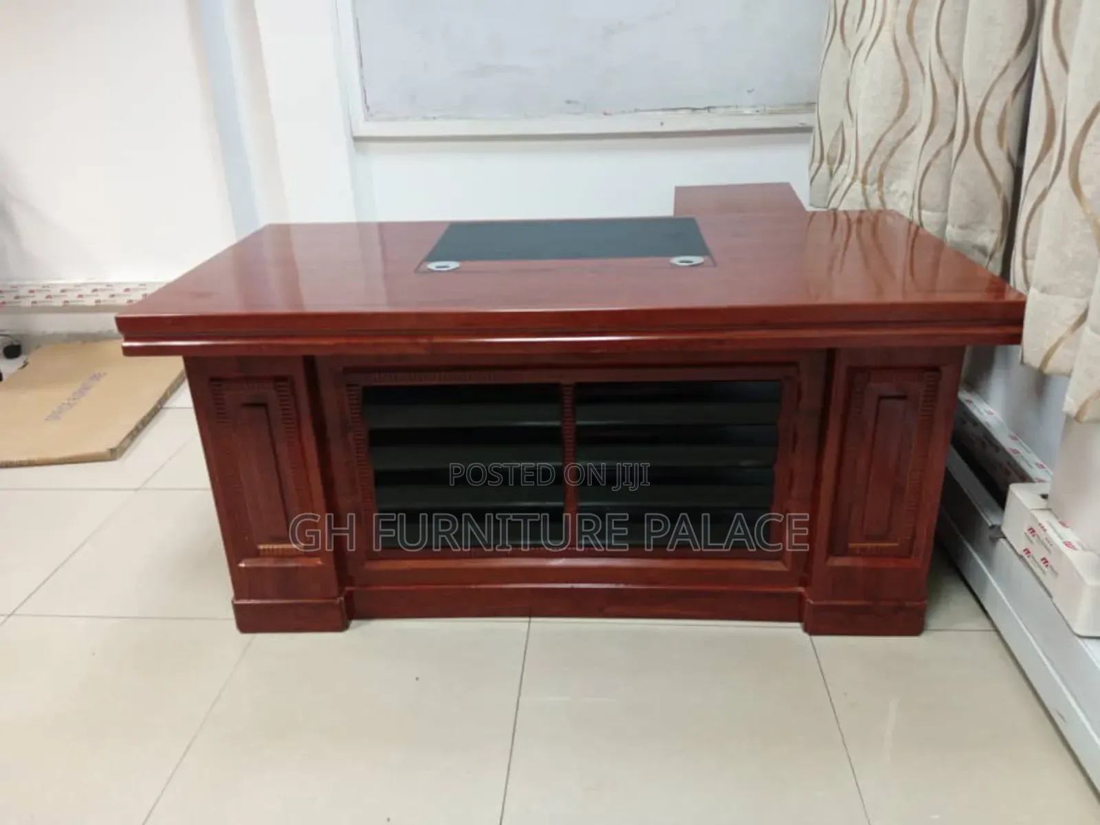 1.8M Executive Table for Office