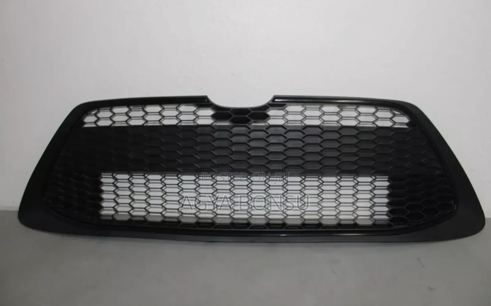 2020 2021 2022 Toyota Corolla Le Se Down Lower Grill Shells