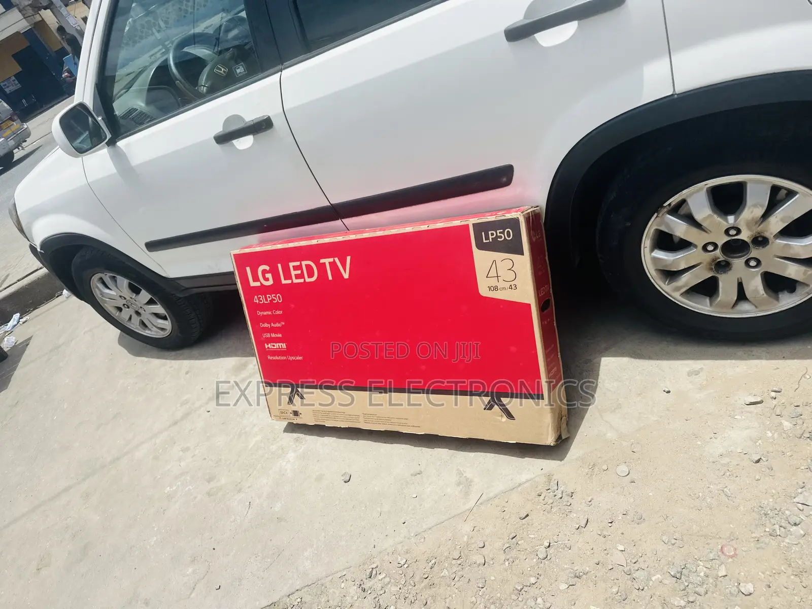 FHD Satellite Image LG 43”LP5000 Television