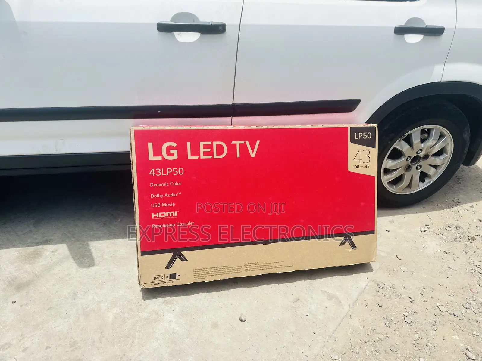Stunning FHD Satellite LG 43”Lp5000