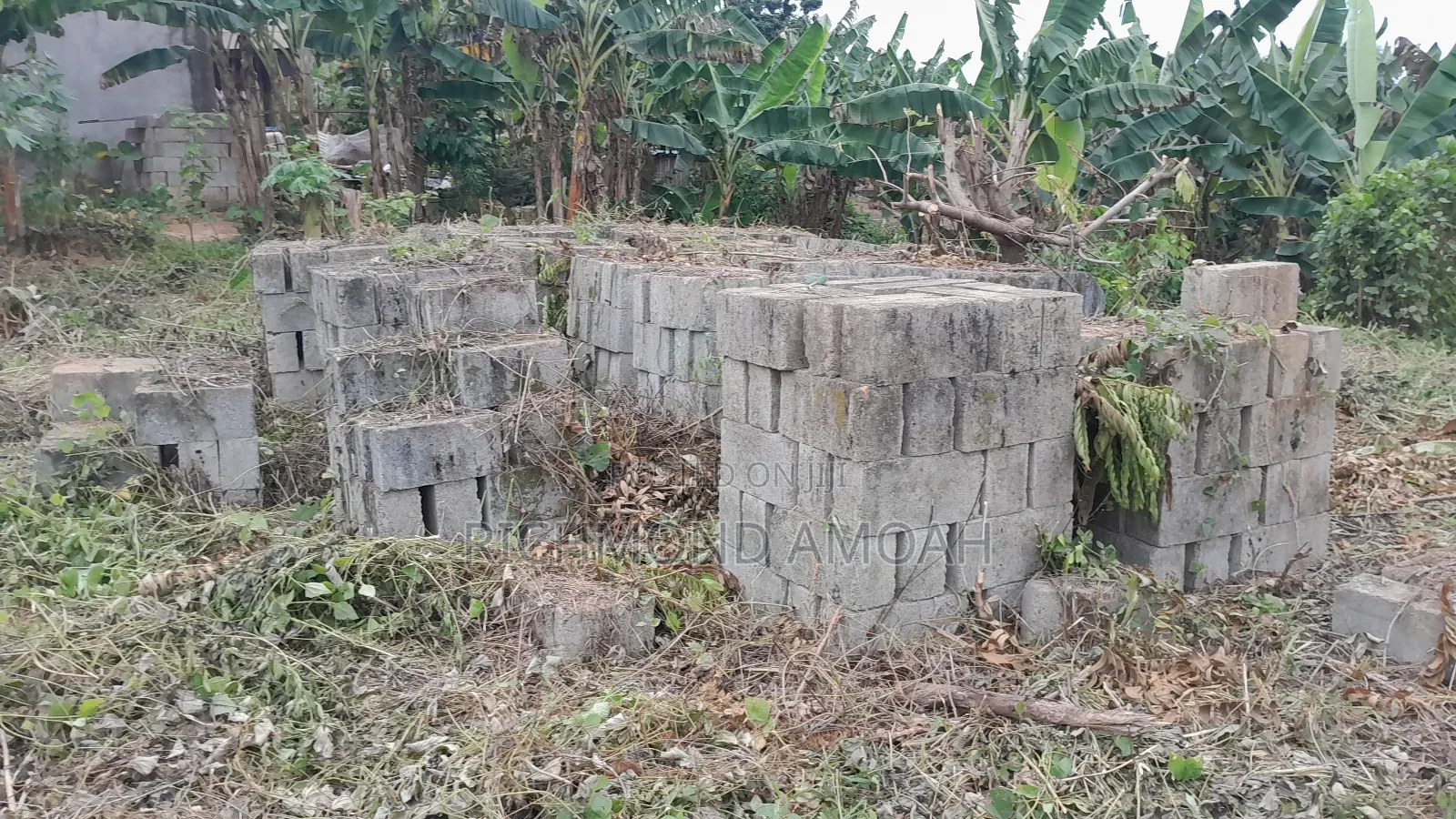 Plot Witth Footings for Sale at Kansa City