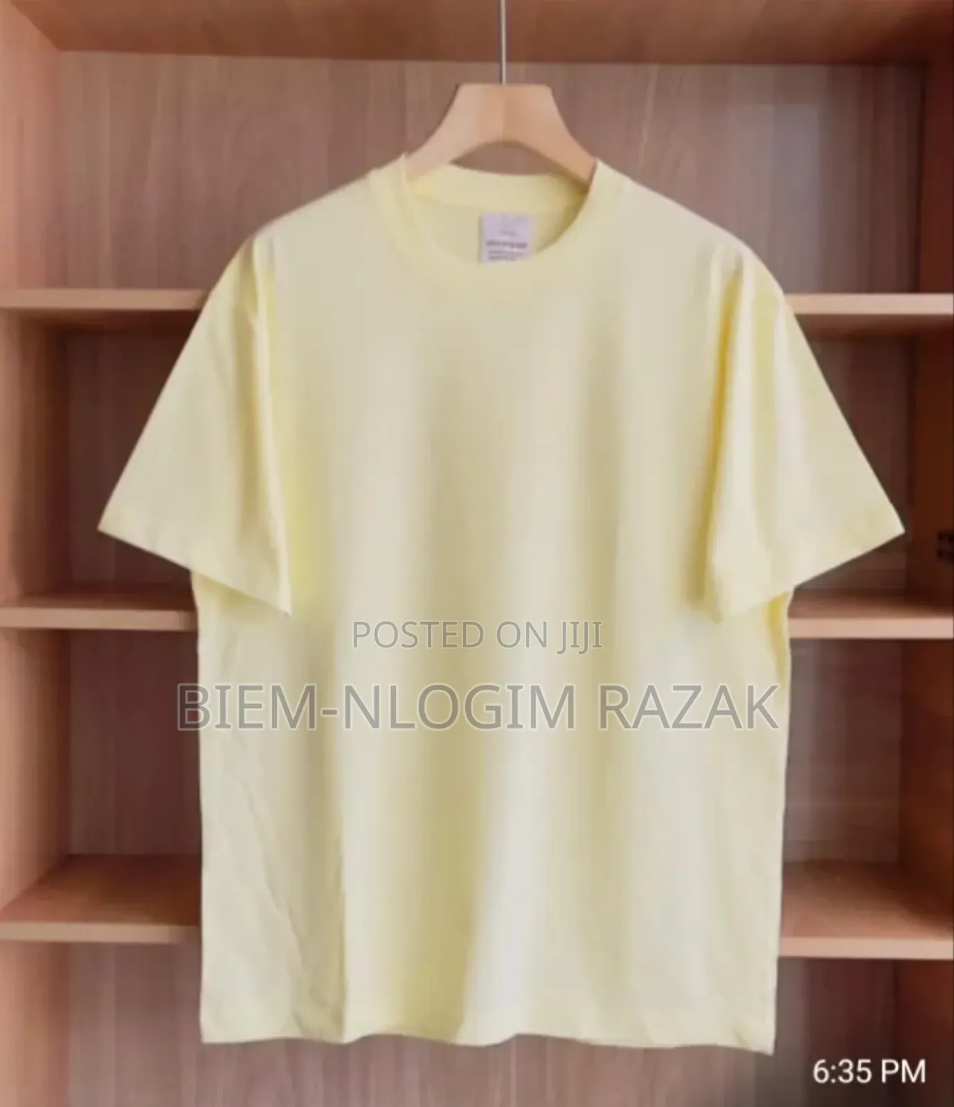 High Quality Plain Tshirt Available in Stock