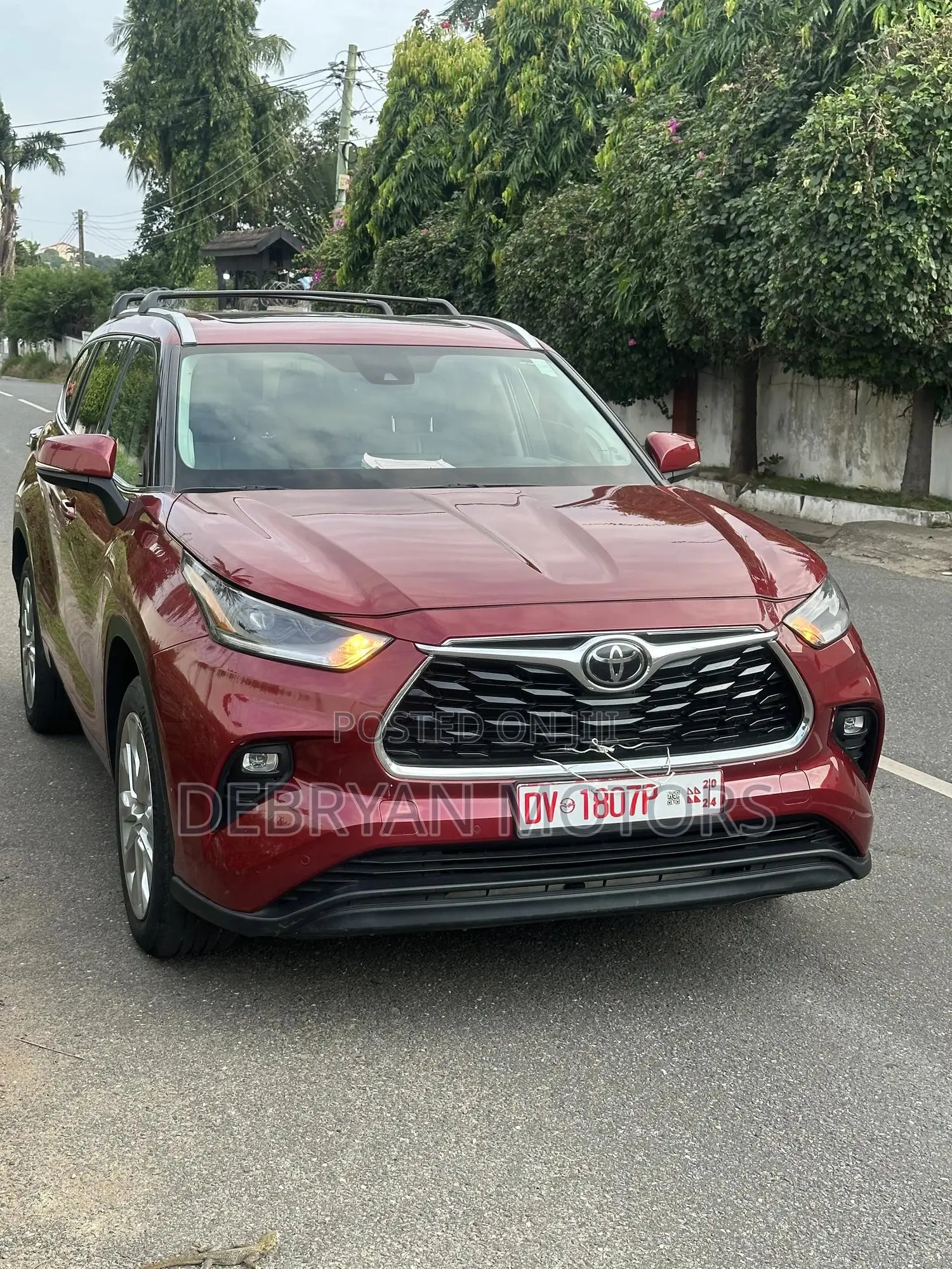 Toyota Highlander Limited FWD 2020 Red