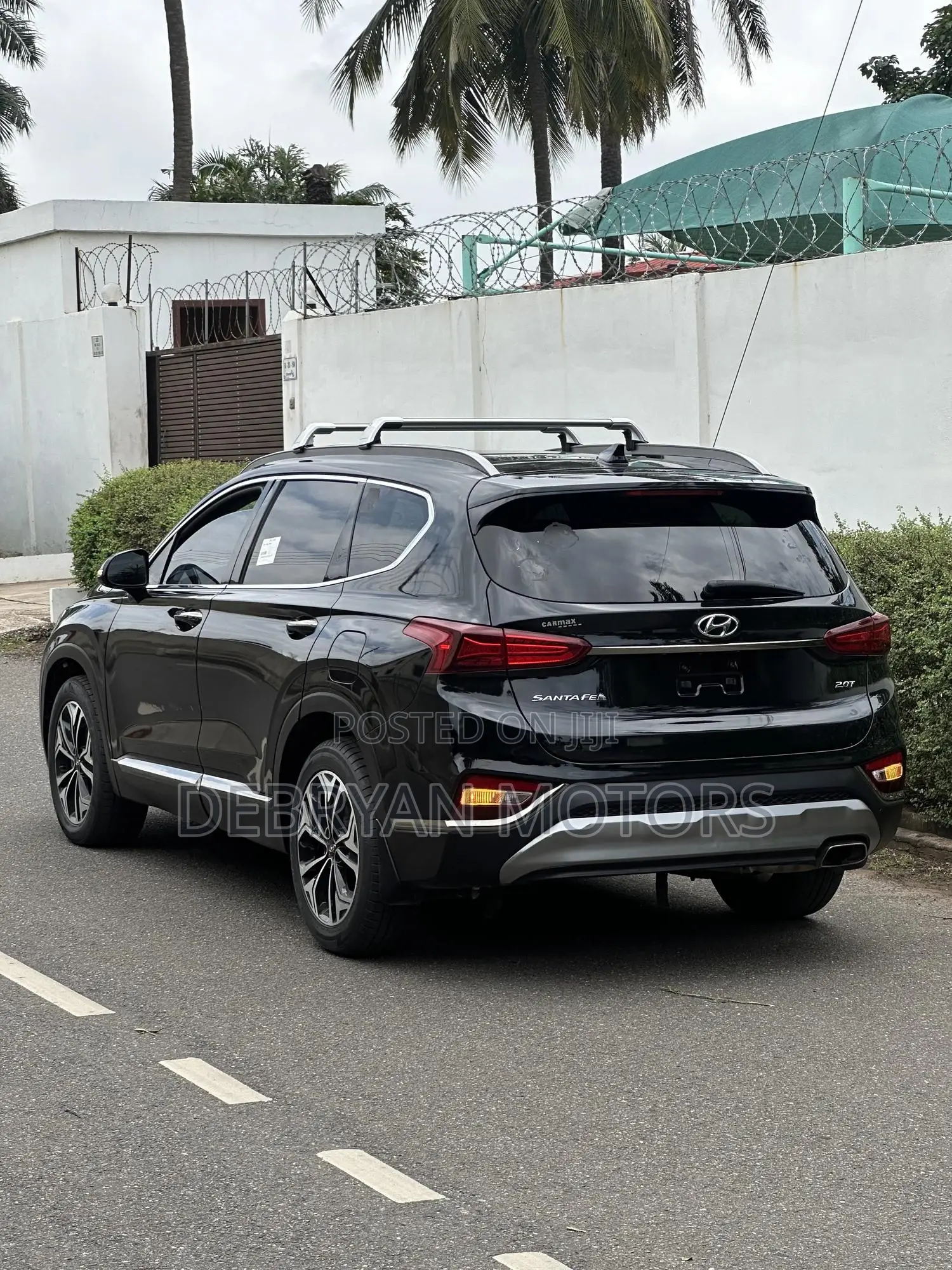 Hyundai Santa Fe Ultimate 2.0T AWD 2019 Black