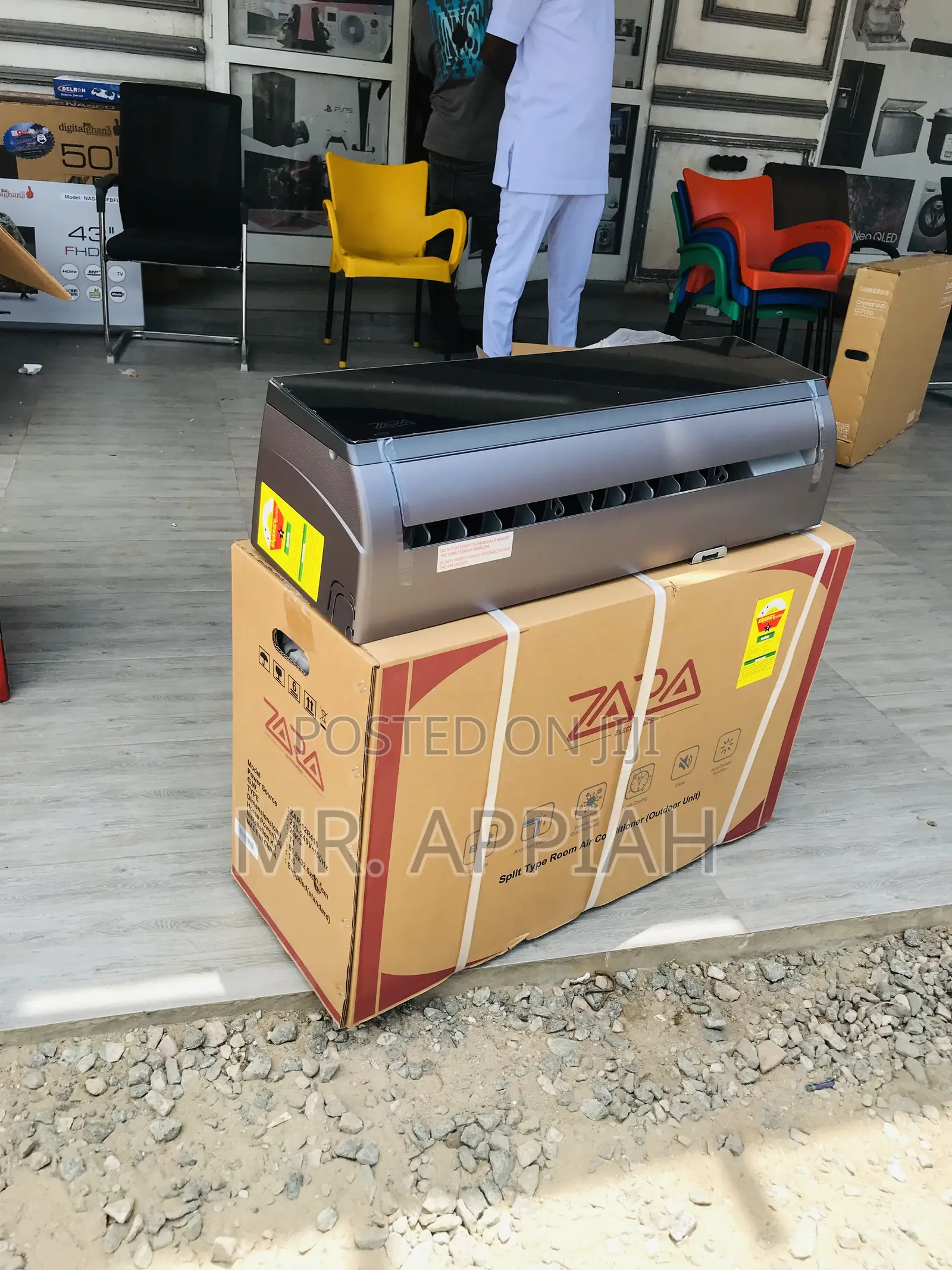 Sealed in Box Zara 1.5hp Split Type R410a Gas Ac(Mirror)