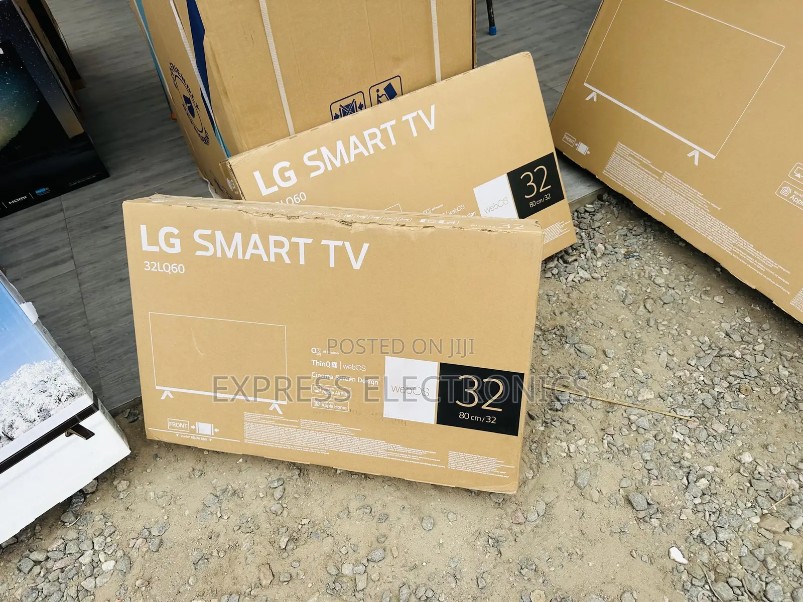 Grab Your Favorite 32”LQ60 FHD Smart Lg