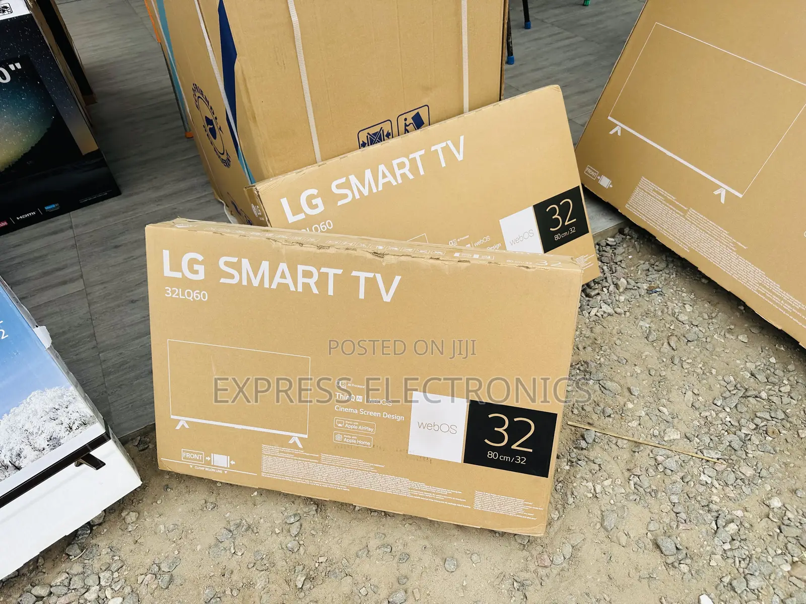 Grab Your Favorite 32”LQ60 FHD Smart Lg