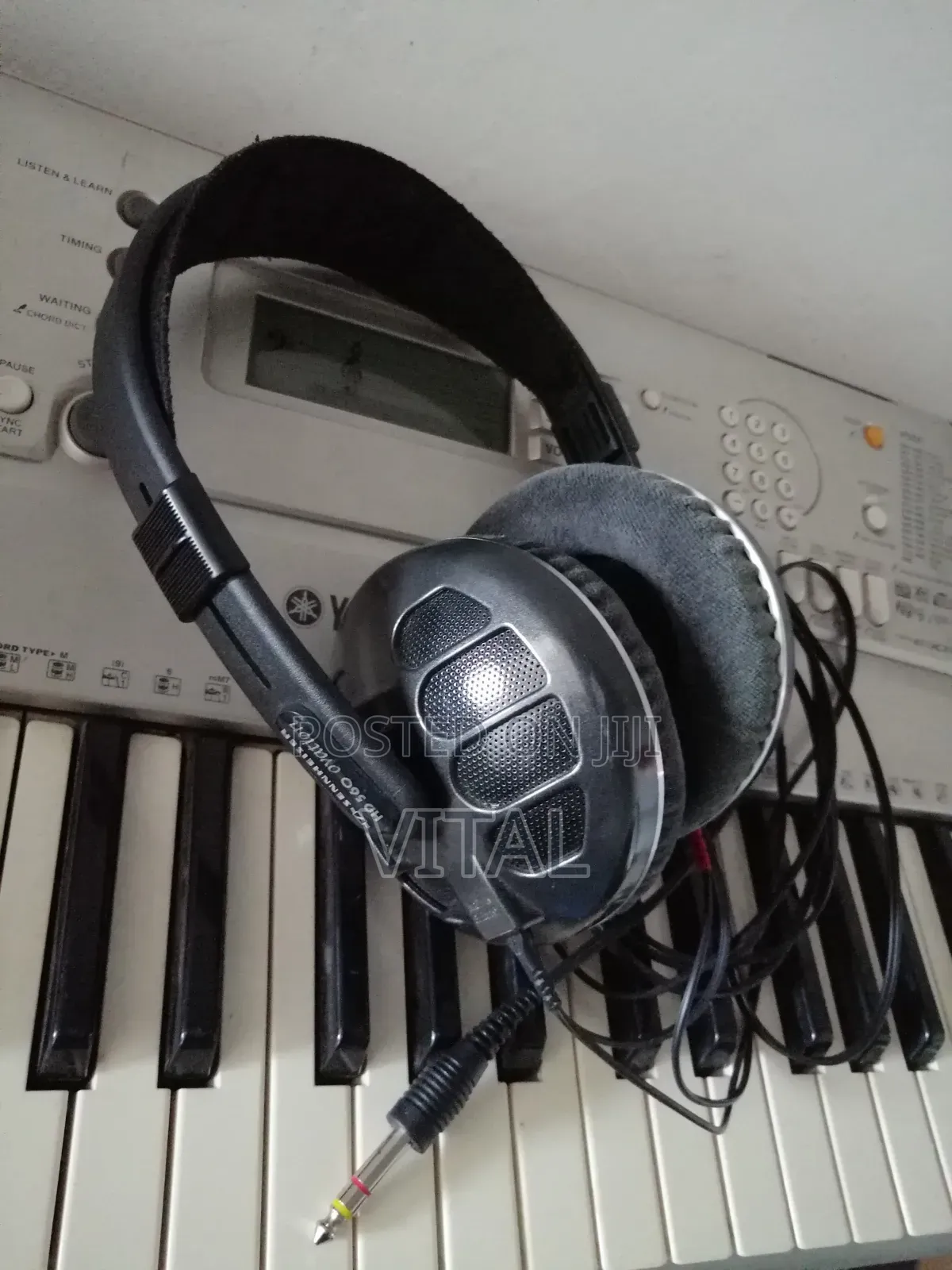 Studio Monitor Sennheiser HD560 Ovation