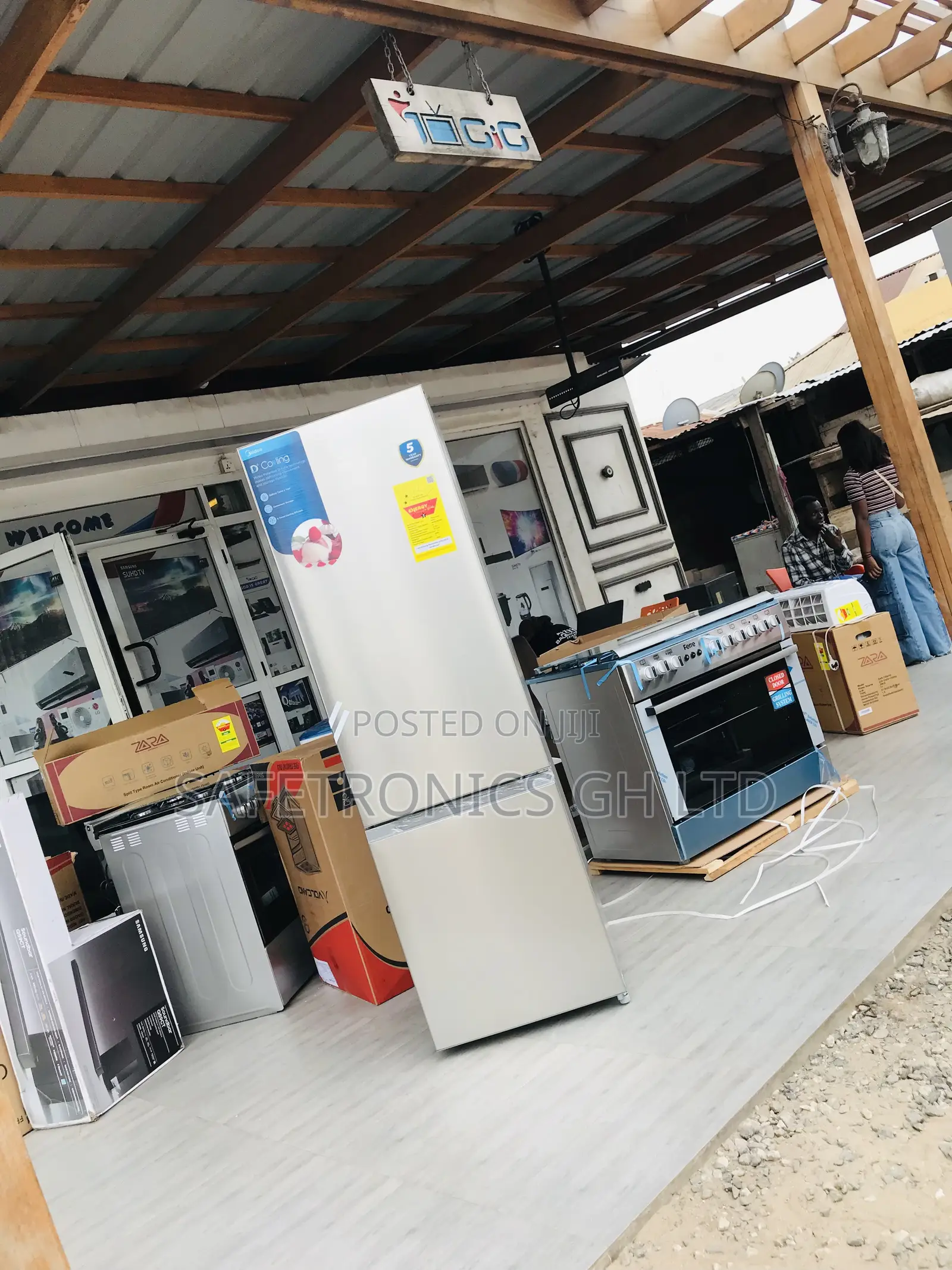 Essential Midea MDBR369FGN02 Bottomfreezer Gray 2 Doors