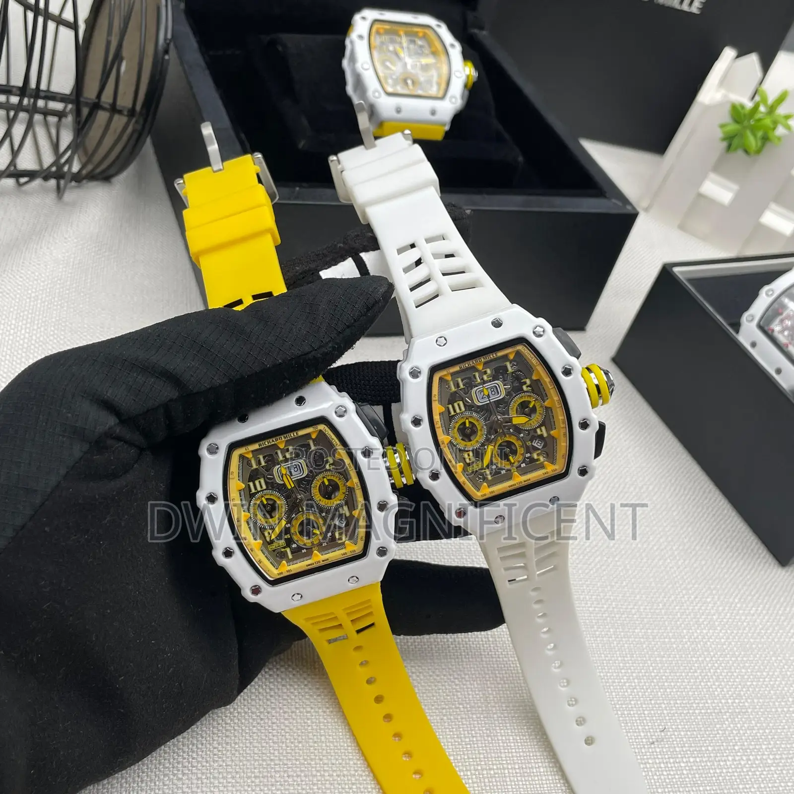 Men’S Transparent and Metallic Shell Watches