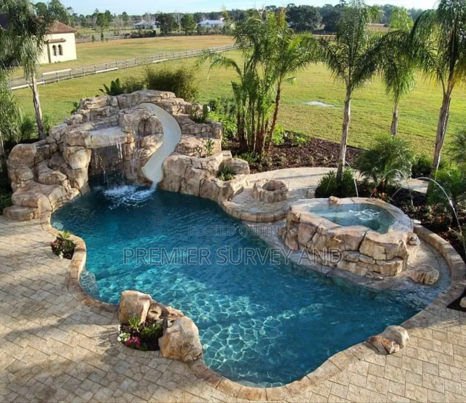 Luxurious Pool Design