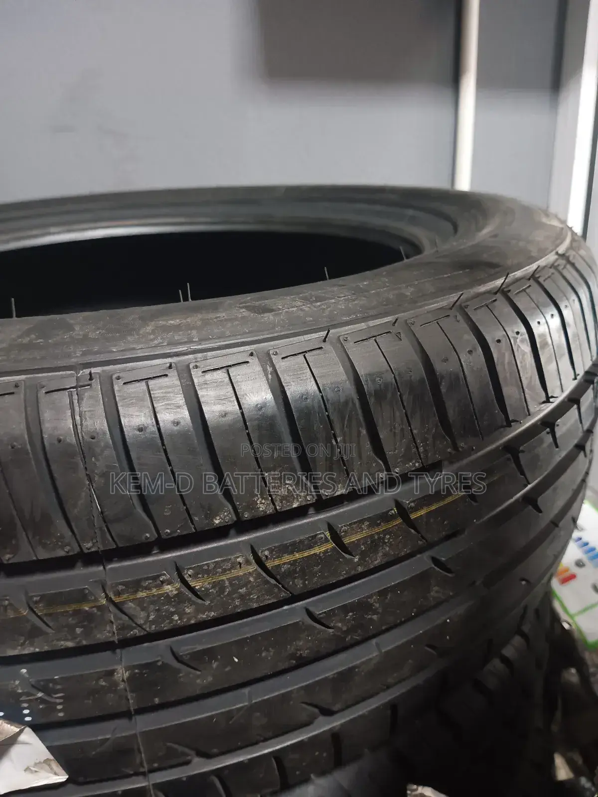215/55r17 Tires Tyres + Free Delivery or Free Fixing