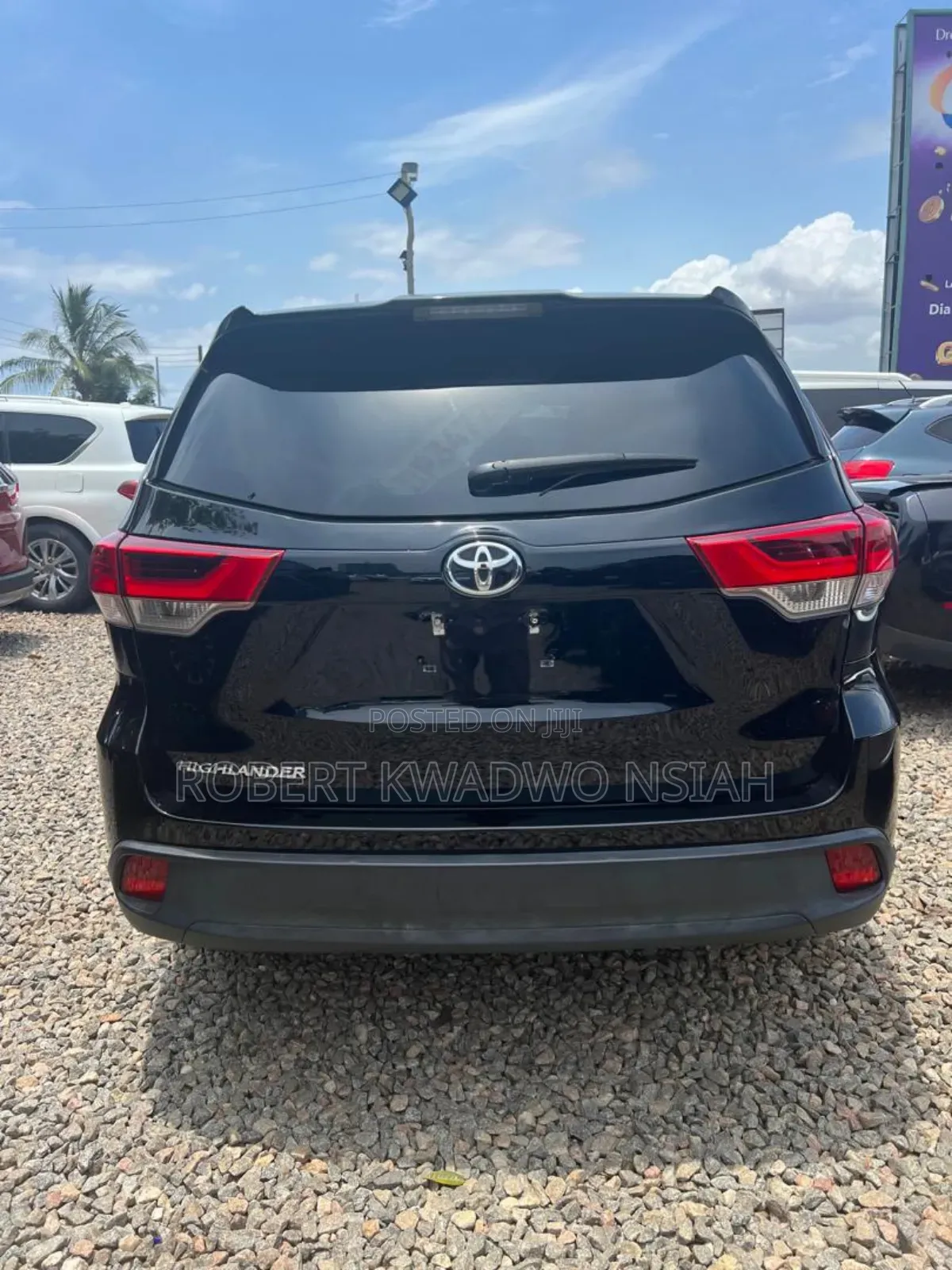 Toyota Highlander LE 2019 Black