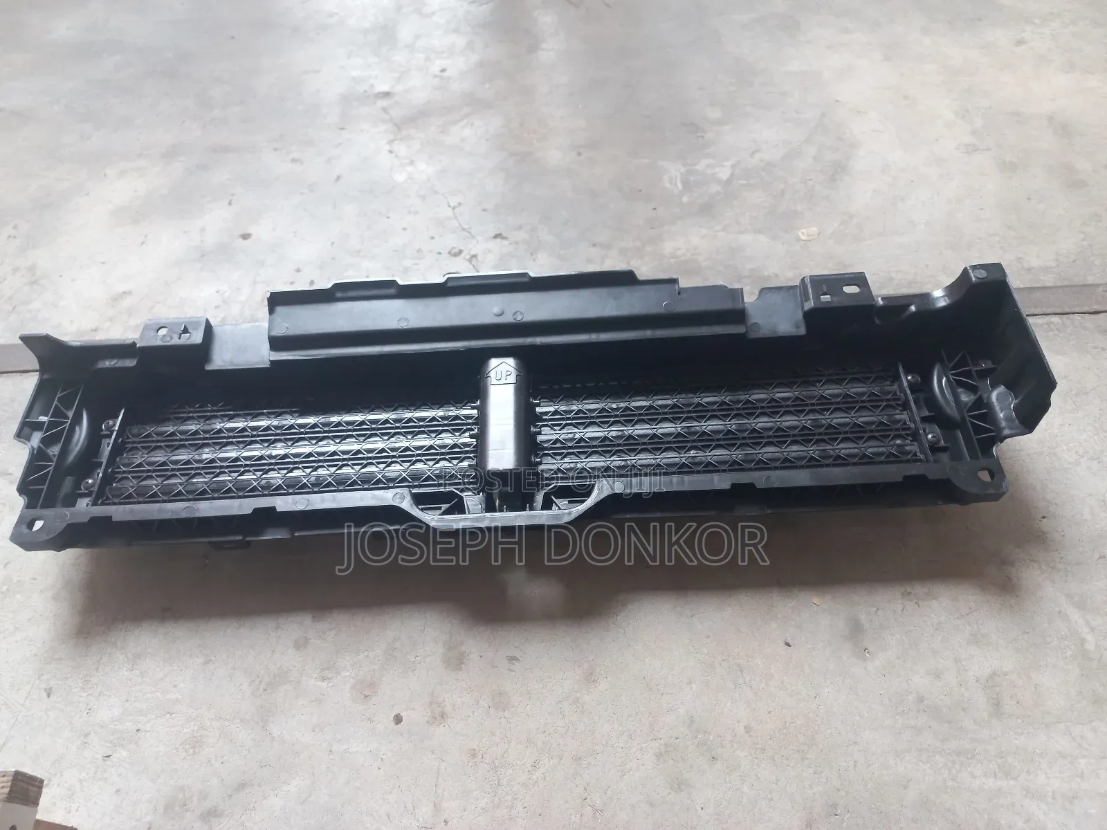 Accord Shutter Grille With Motor 2018,2019,2020,2021,2022