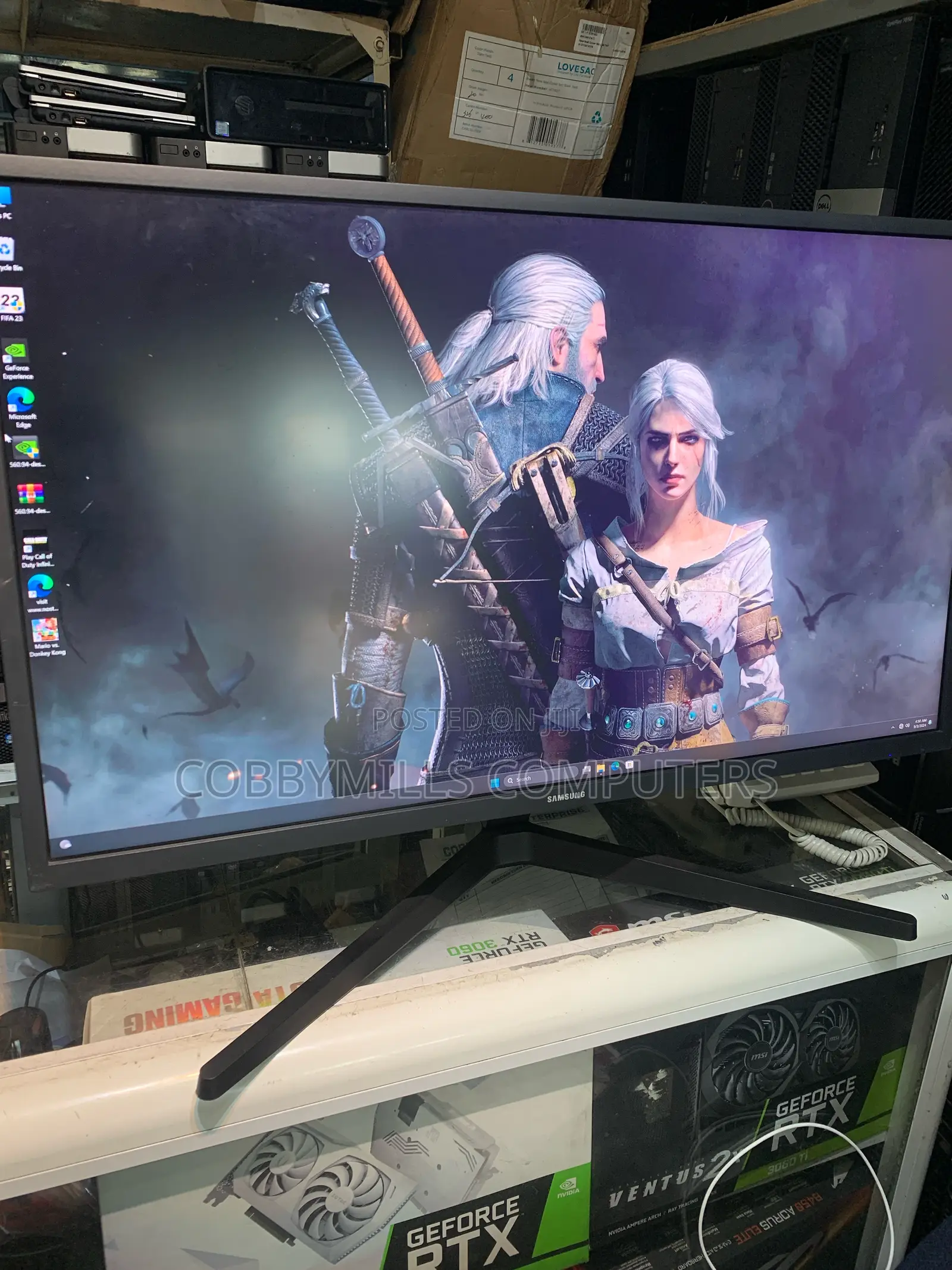 Samsung 32 Inches Monitor