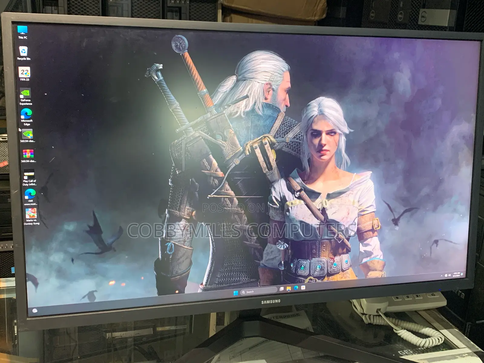 Samsung 32 Inches Monitor