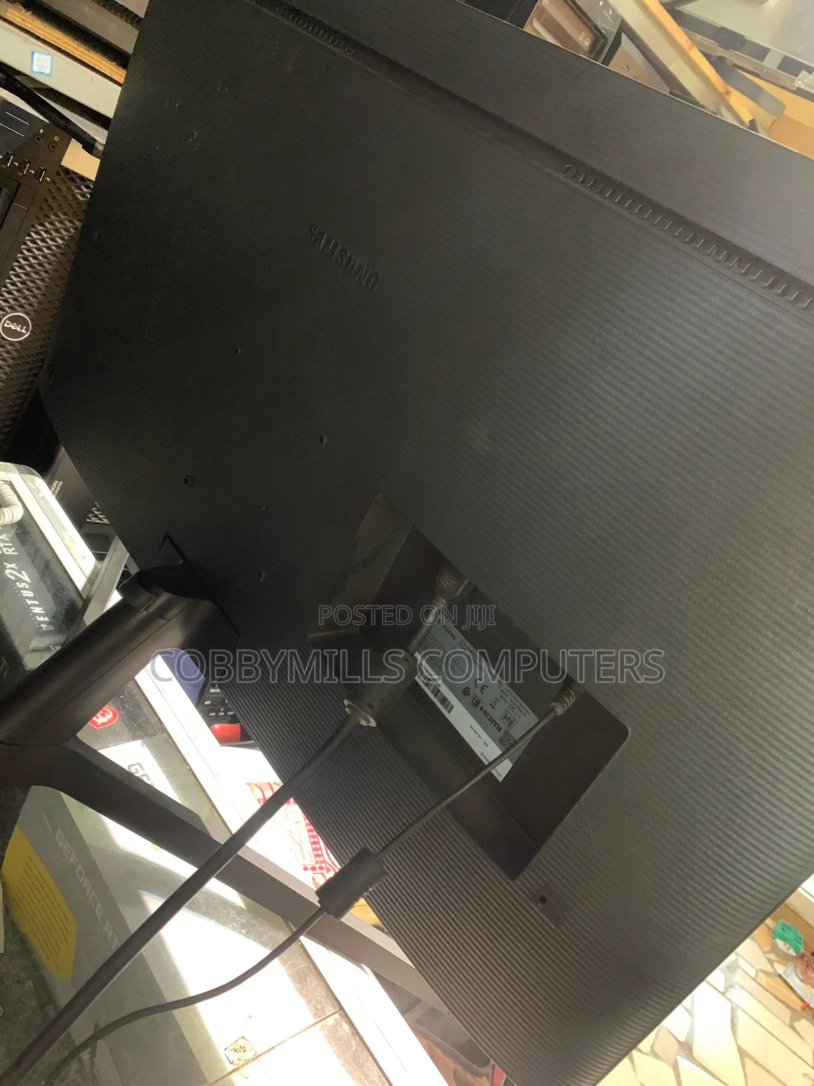 Samsung 32 Inches Monitor