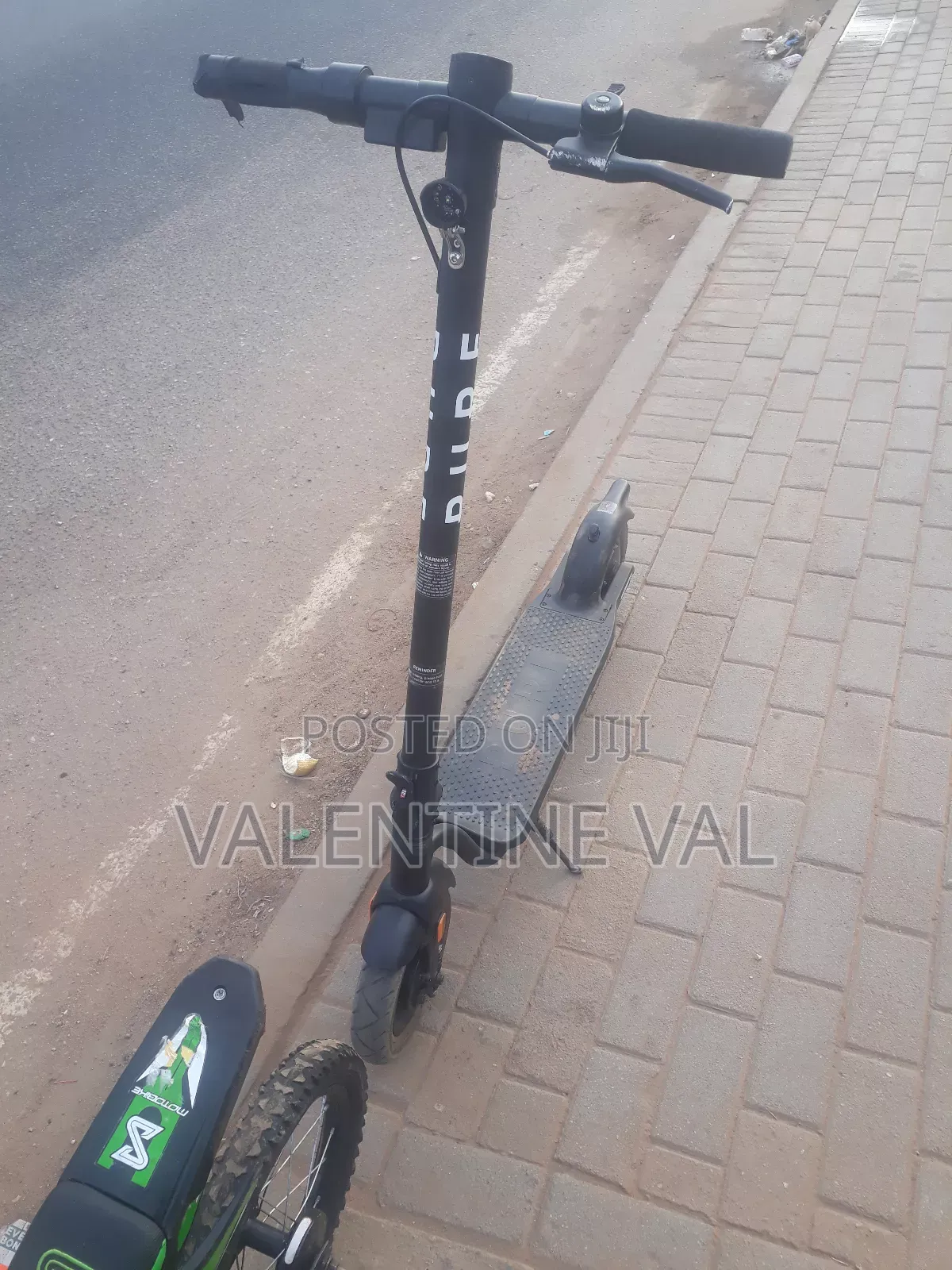 Sweet Hoverboard With Long Duration Battery