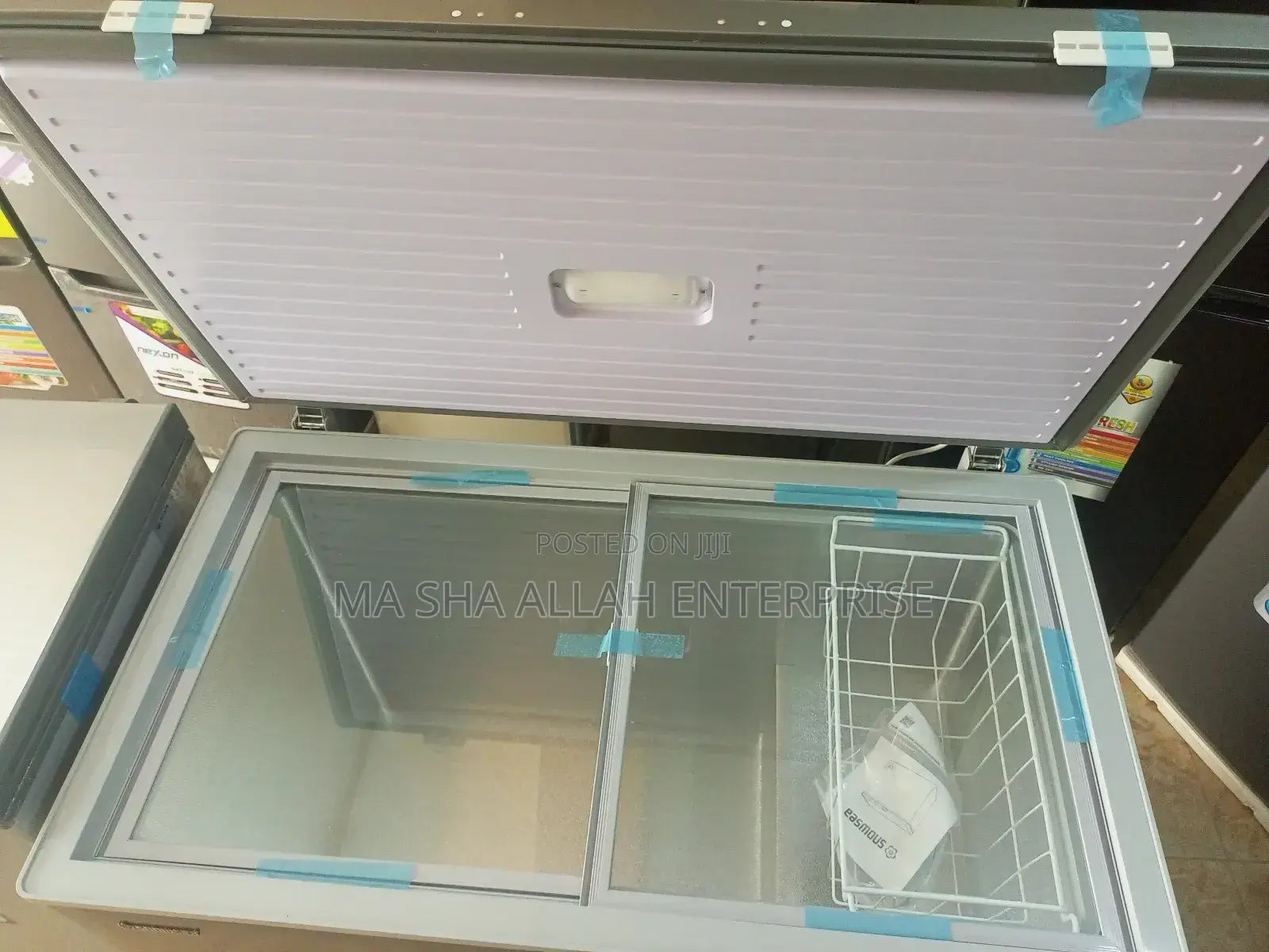 Snowsea BD-316 270lts Deep Freezer