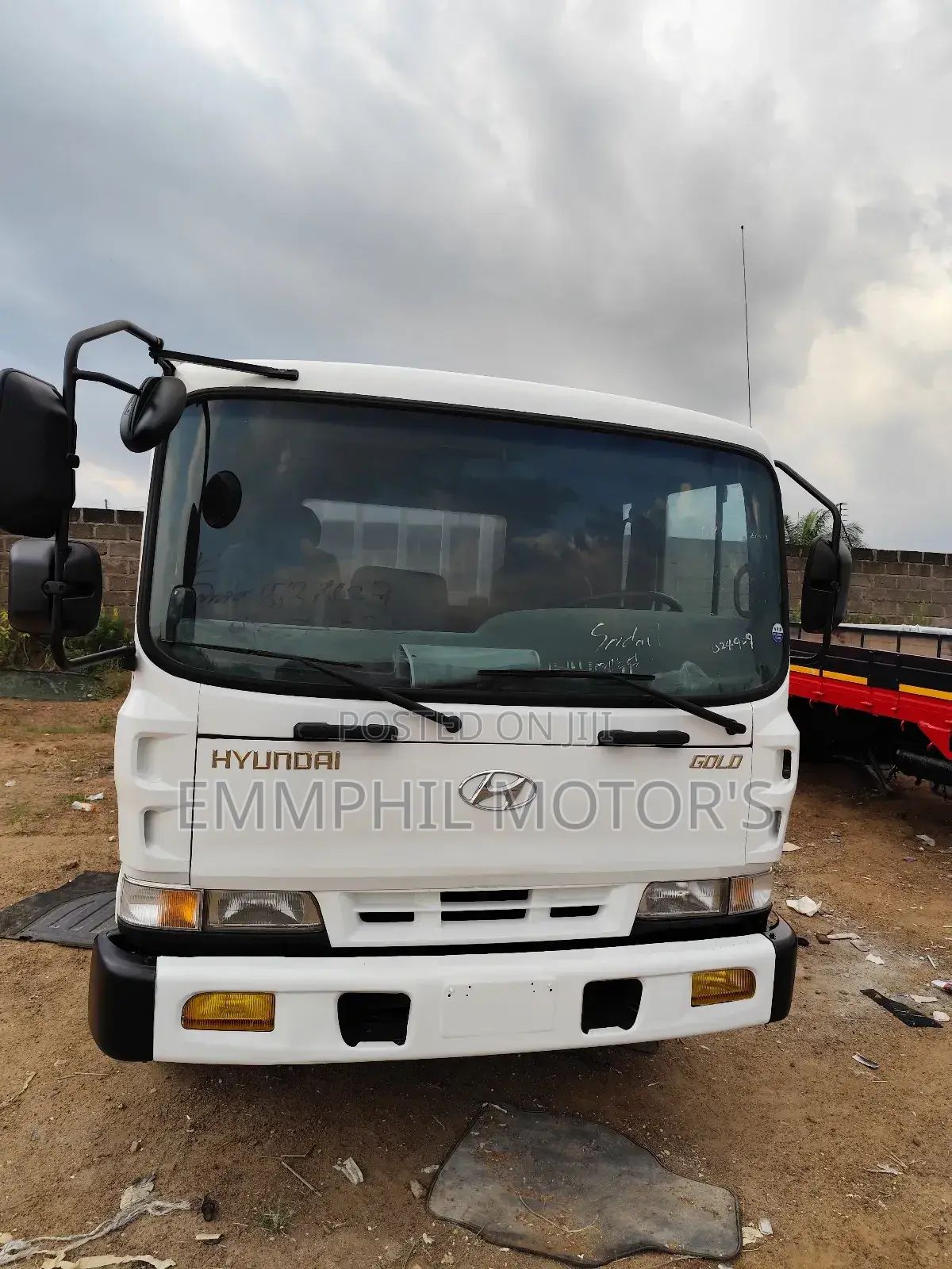 Hyundai 5ton Gold. No Fault. New Arrivals. Call Today.