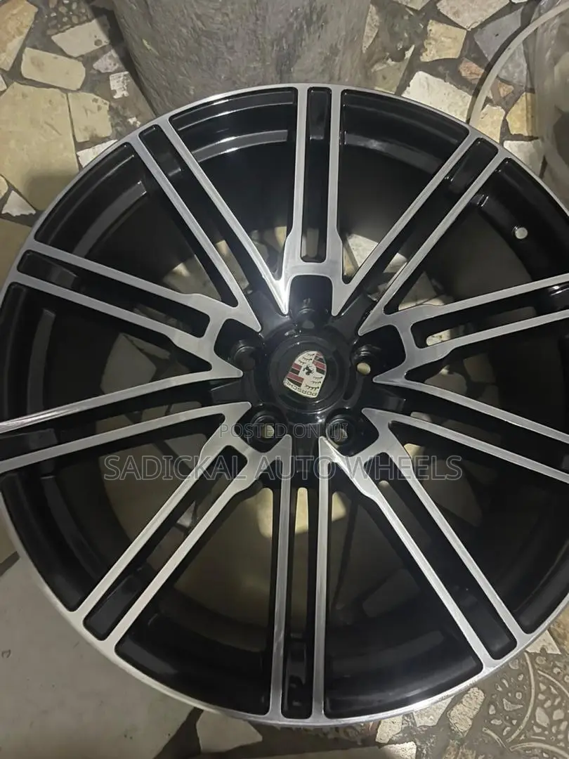 Porsche Rim