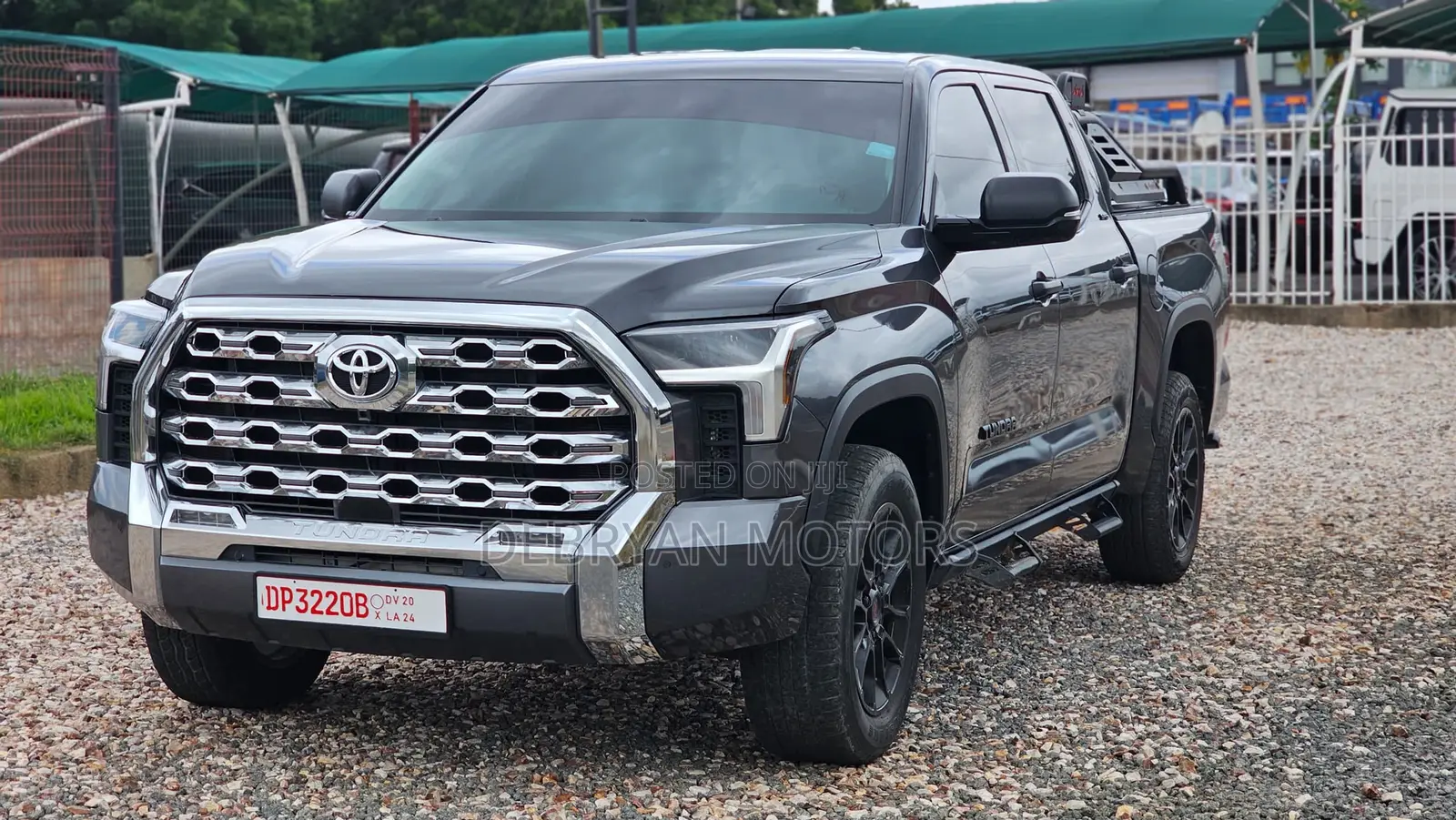Toyota Tundra 2023 Gray